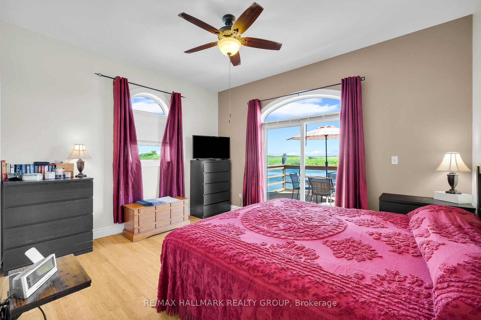 Photo 19 of 33 Tuttle Point, Edwardsburgh/Cardinal, Edwardsburgh/Cardinal Twp — HOMEH