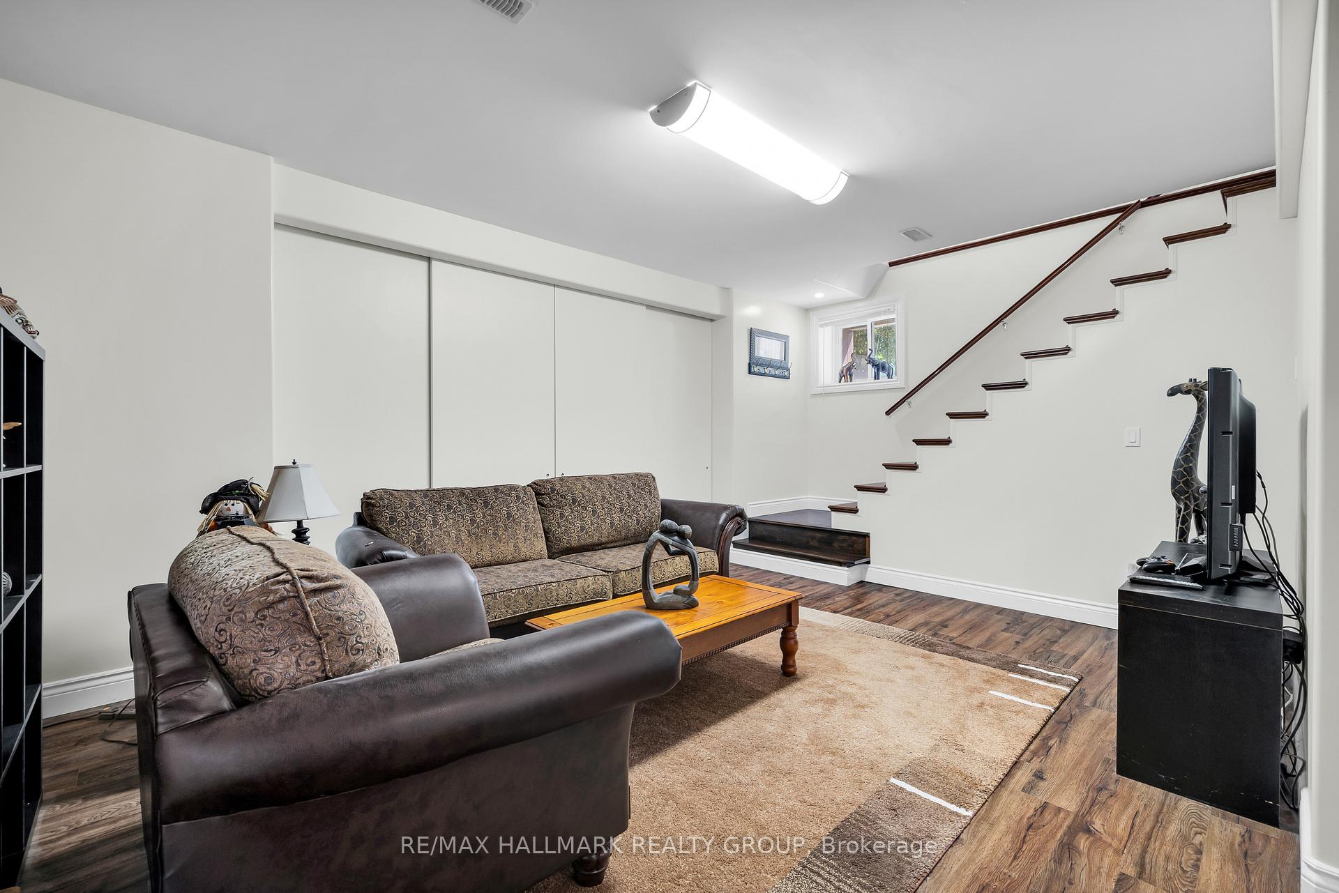 Photo 24 of 33 Tuttle Point, Edwardsburgh/Cardinal, Edwardsburgh/Cardinal Twp — HOMEH