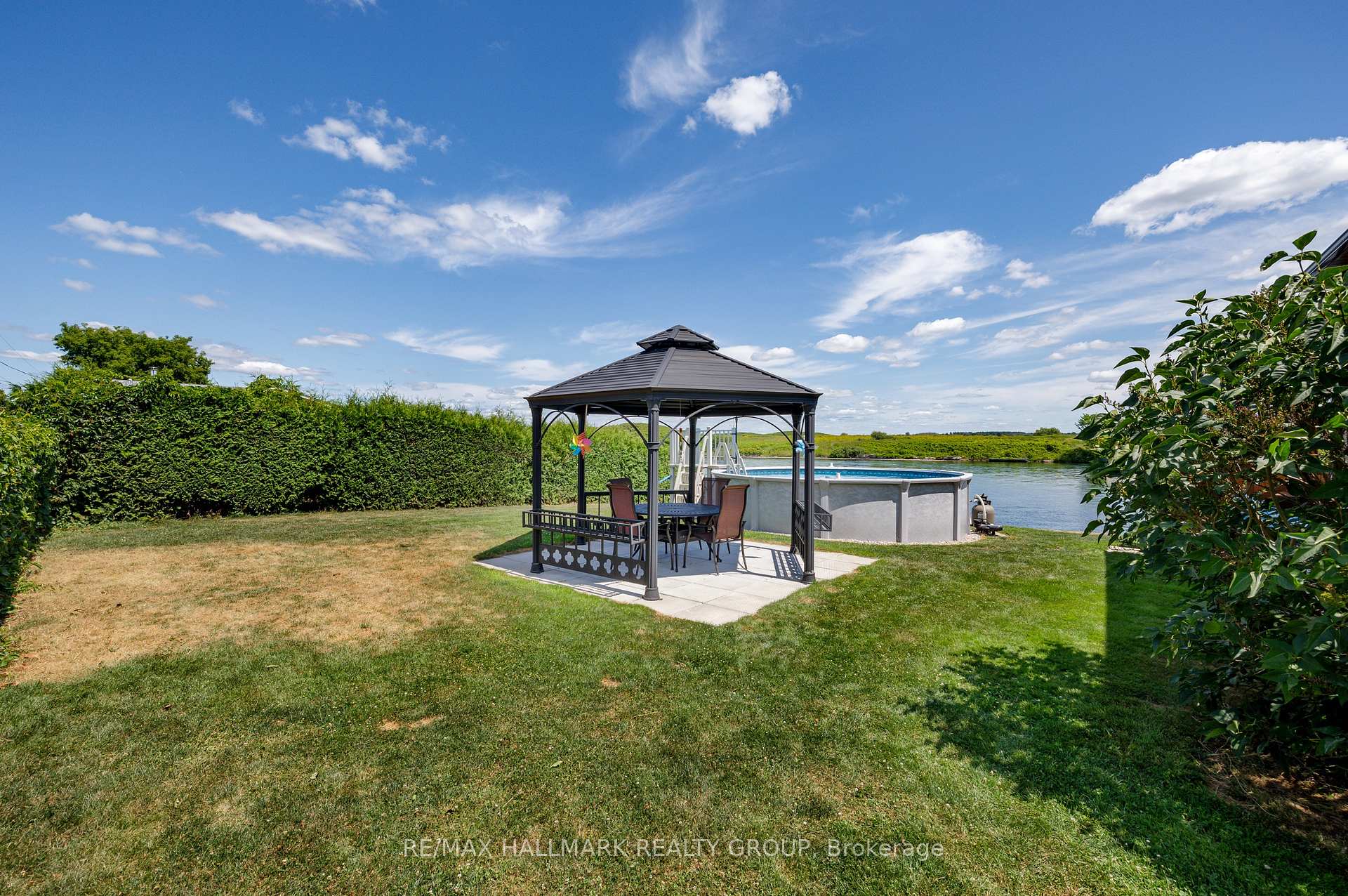 Photo 31 of 33 Tuttle Point, Edwardsburgh/Cardinal, Edwardsburgh/Cardinal Twp — HOMEH