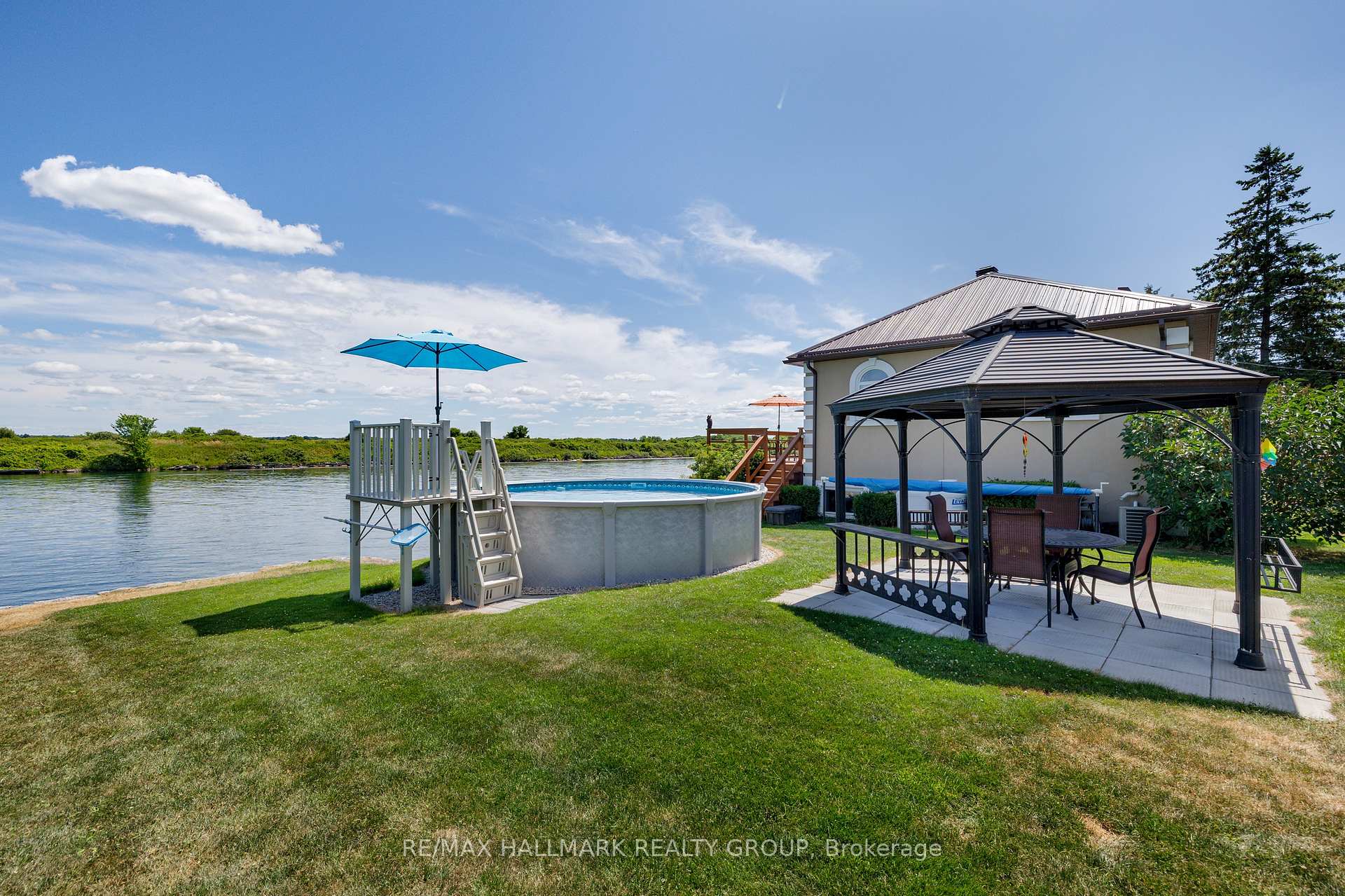 Photo 34 of 33 Tuttle Point, Edwardsburgh/Cardinal, Edwardsburgh/Cardinal Twp — HOMEH