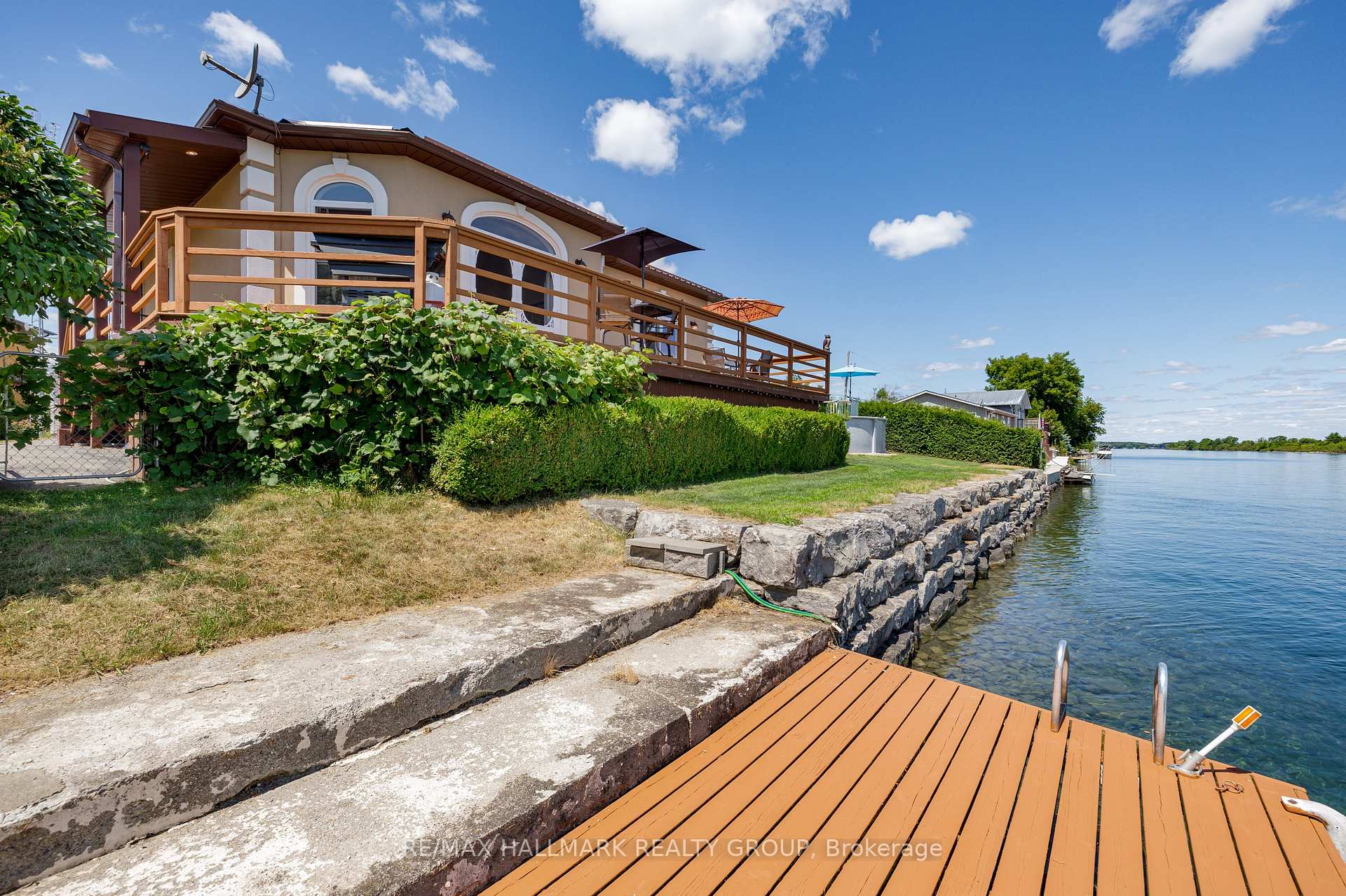 Photo 39 of 33 Tuttle Point, Edwardsburgh/Cardinal, Edwardsburgh/Cardinal Twp — HOMEH