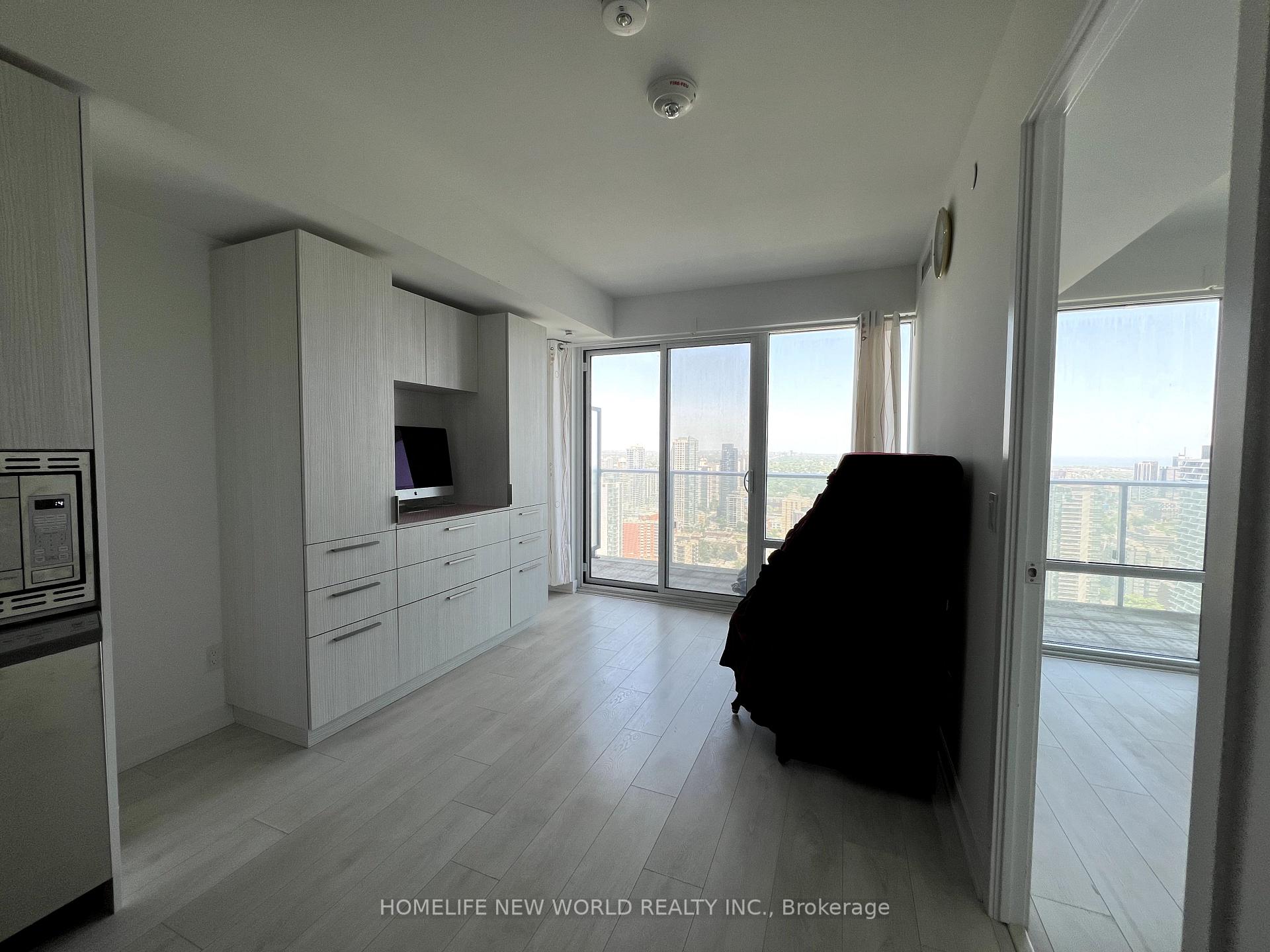 Photo 3 of Unit 3707, 501 Yonge Street, Toronto, Church-Yonge Corridor — HOMEH