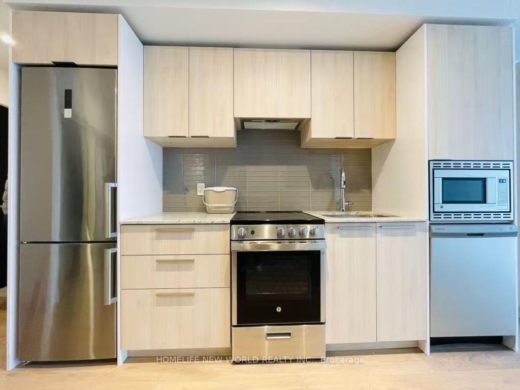 Photo 4 of Unit 3707, 501 Yonge Street, Toronto, Church-Yonge Corridor — HOMEH