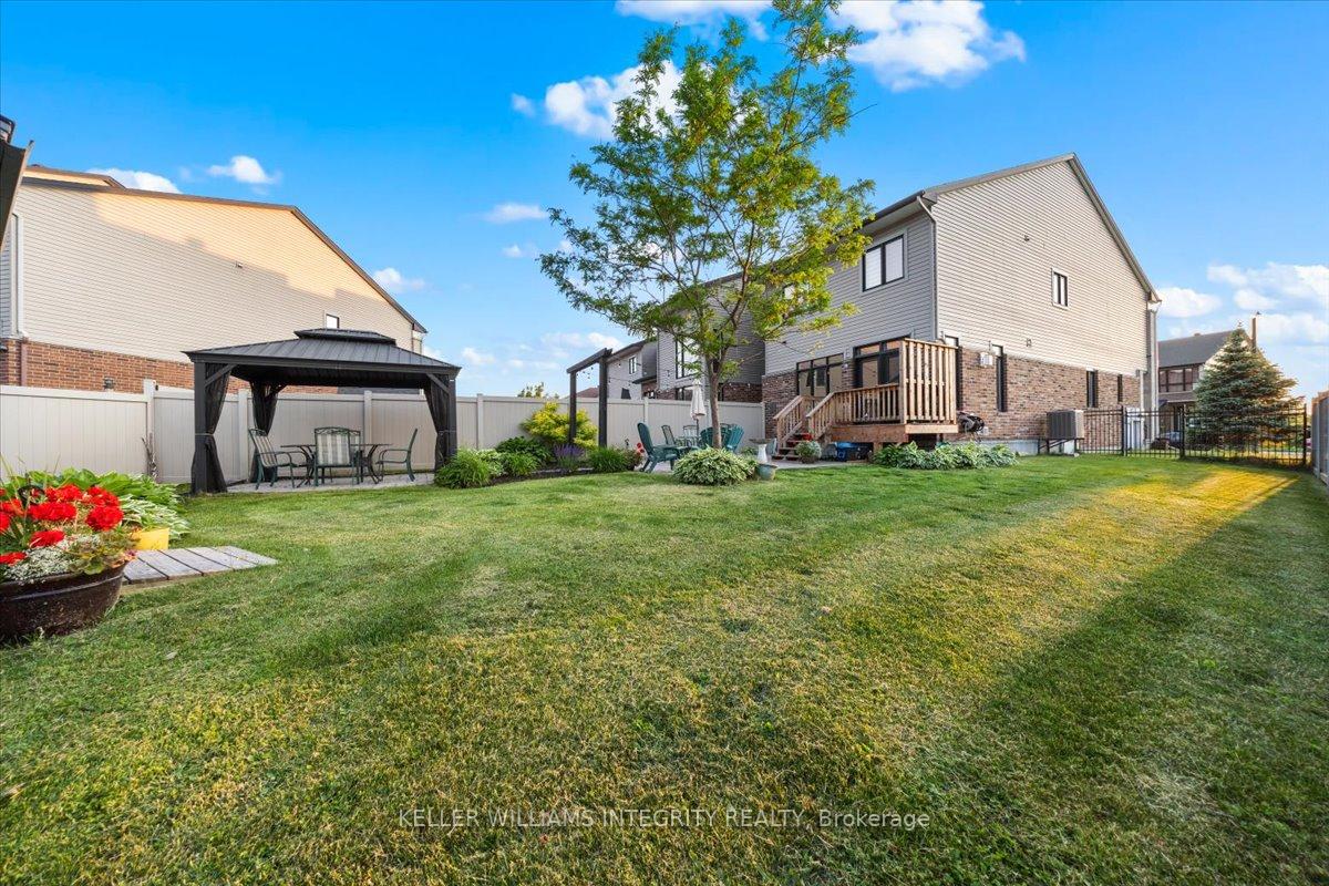 Photo 2 of 381 Cooks Mill Crescent, Ottawa, Riverside South — HOMEH