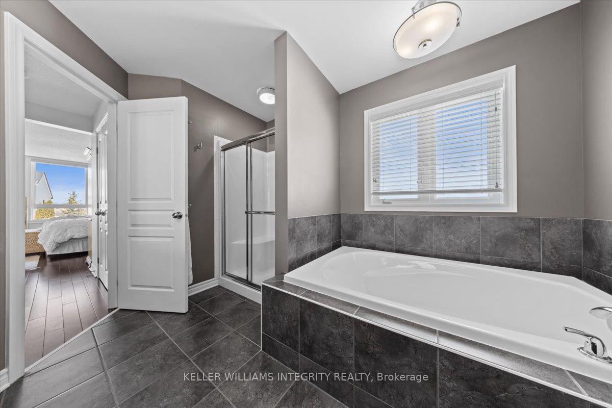 Photo 21 of 381 Cooks Mill Crescent, Ottawa, Riverside South — HOMEH