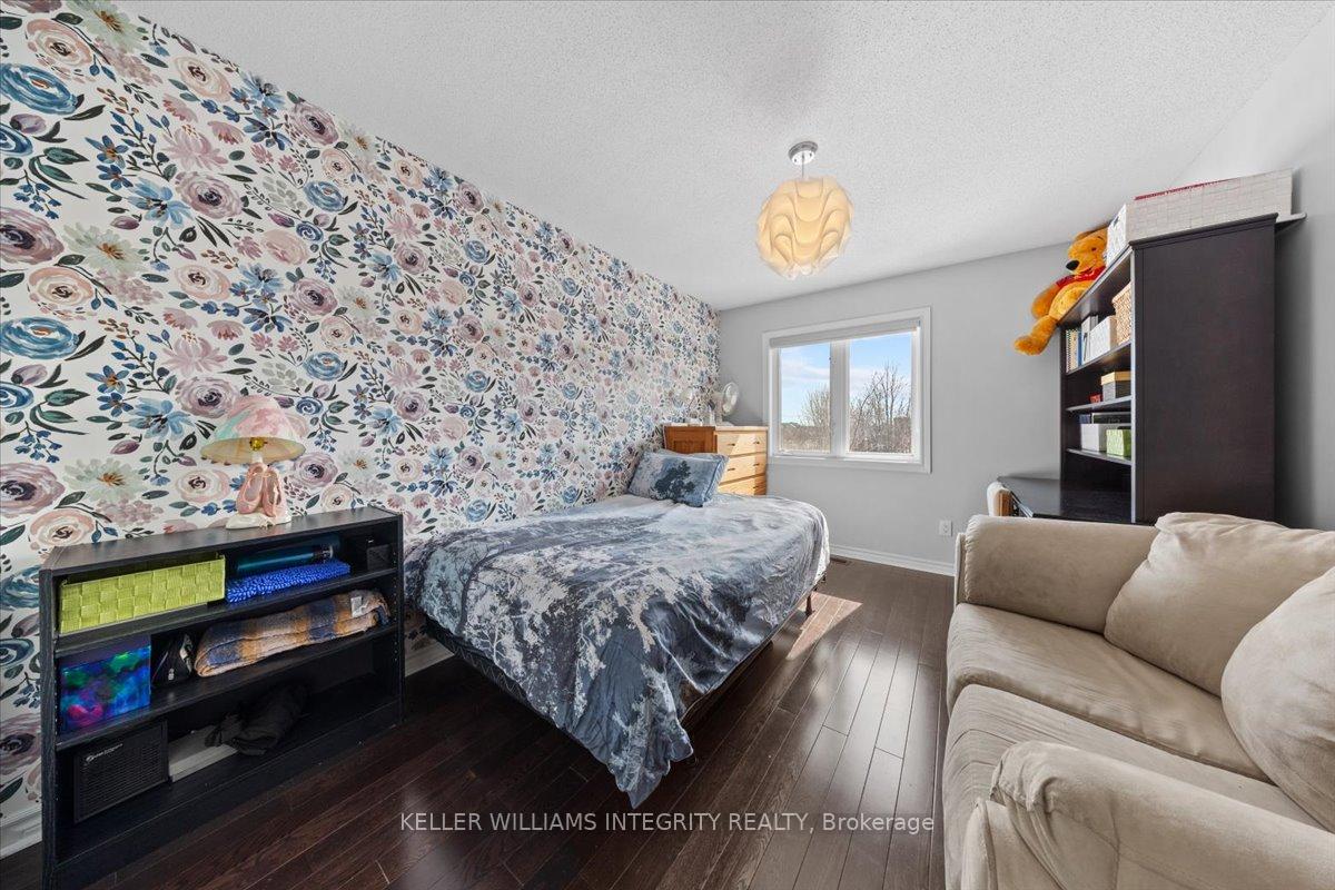 Photo 25 of 381 Cooks Mill Crescent, Ottawa, Riverside South — HOMEH