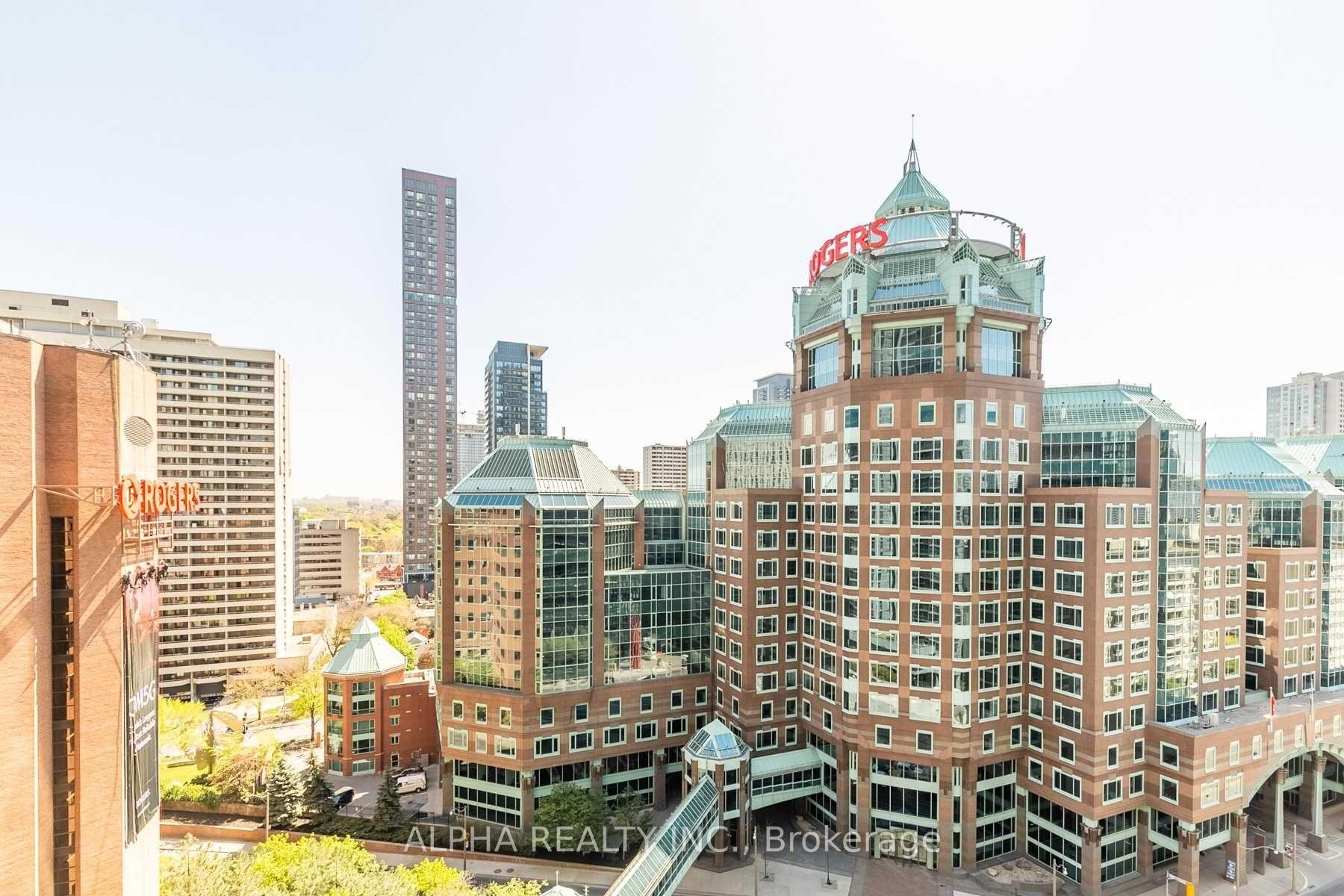 Photo 24 of Unit 1602, 28 Ted Rogers Way, Toronto, Church-Yonge Corridor — HOMEH