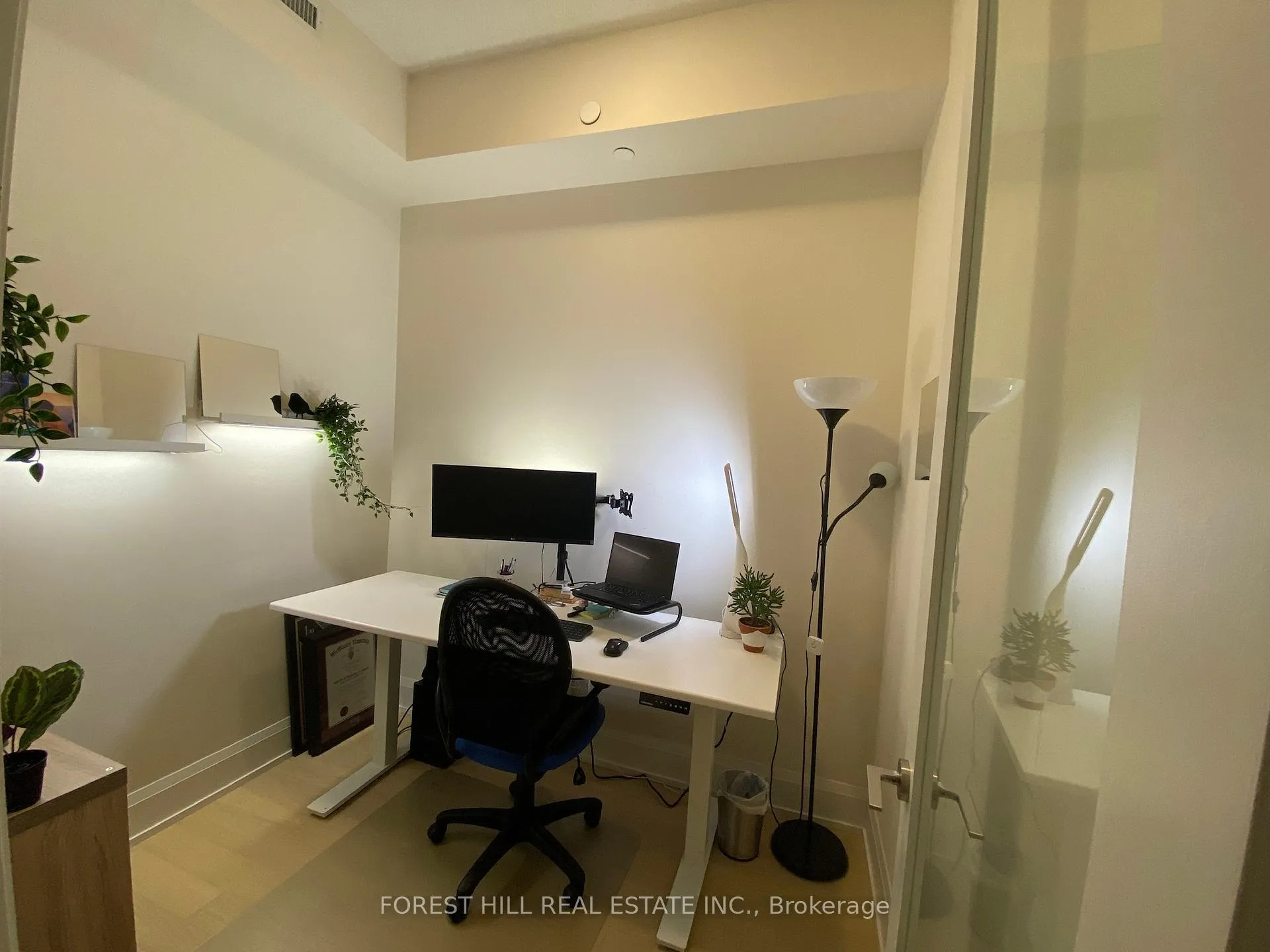 Photo 5 of Unit Rg27, 25 Water Walk Drive, Markham, Unionville — HOMEH