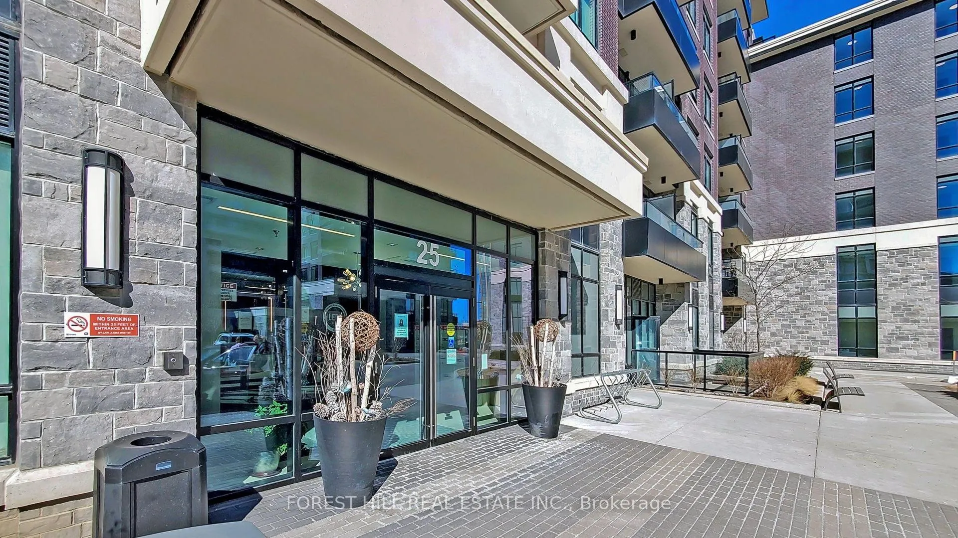 Photo 9 of Unit Rg27, 25 Water Walk Drive, Markham, Unionville — HOMEH