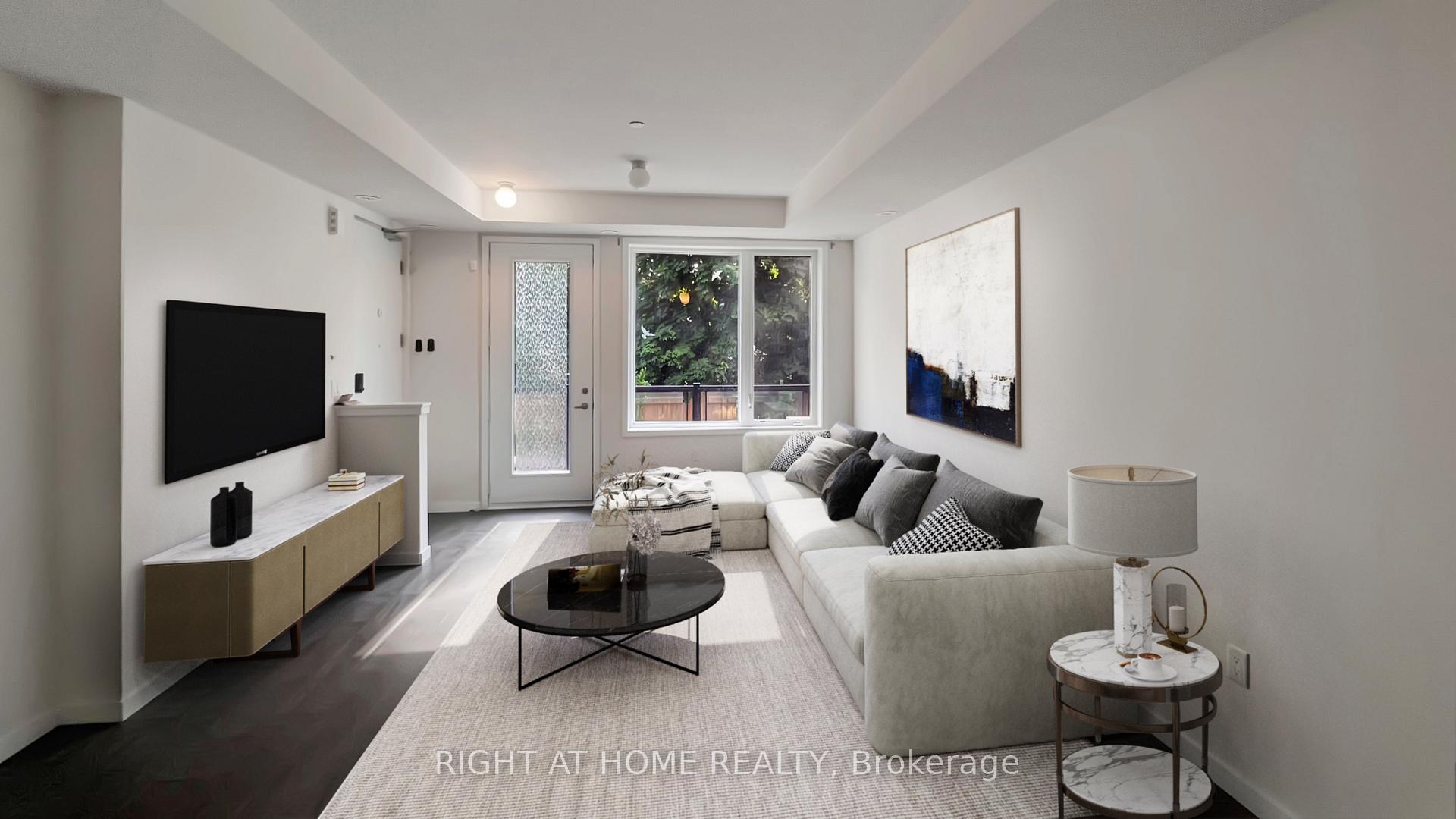 Photo 2 of Unit 43, 300 Alex Gardner Circle, Aurora, Aurora Heights — HOMEH