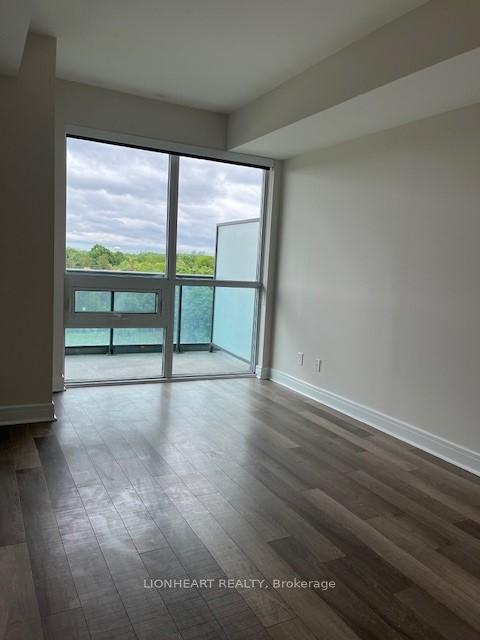 Photo 9 of Unit 704, 35 Brian Peck Crescent, Toronto, Thorncliffe Park — HOMEH