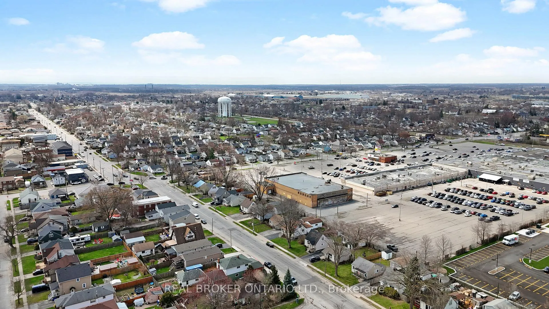 Photo 32 of 325 Crowland Avenue, Welland, Lincoln/Crowland — HOMEH