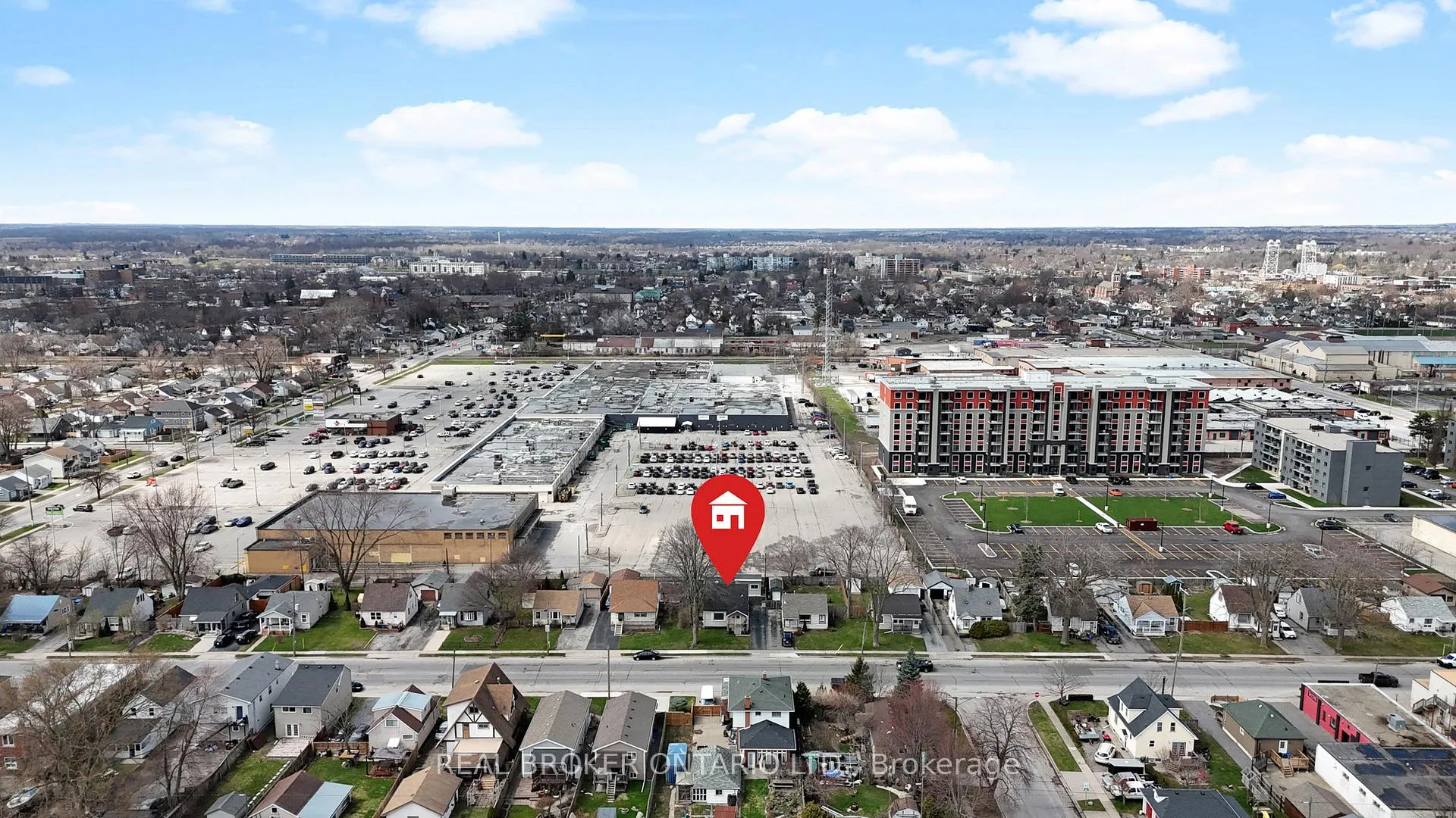 Photo 34 of 325 Crowland Avenue, Welland, Lincoln/Crowland — HOMEH