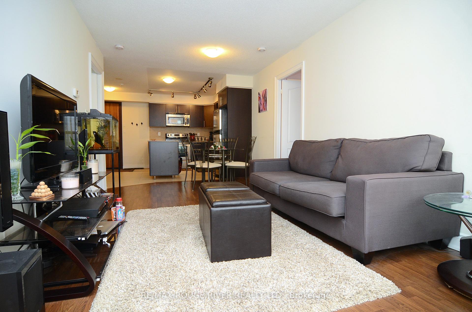 Photo 9 of Unit 308, 60 South Town Centre Boulevard, Markham, Unionville — HOMEH