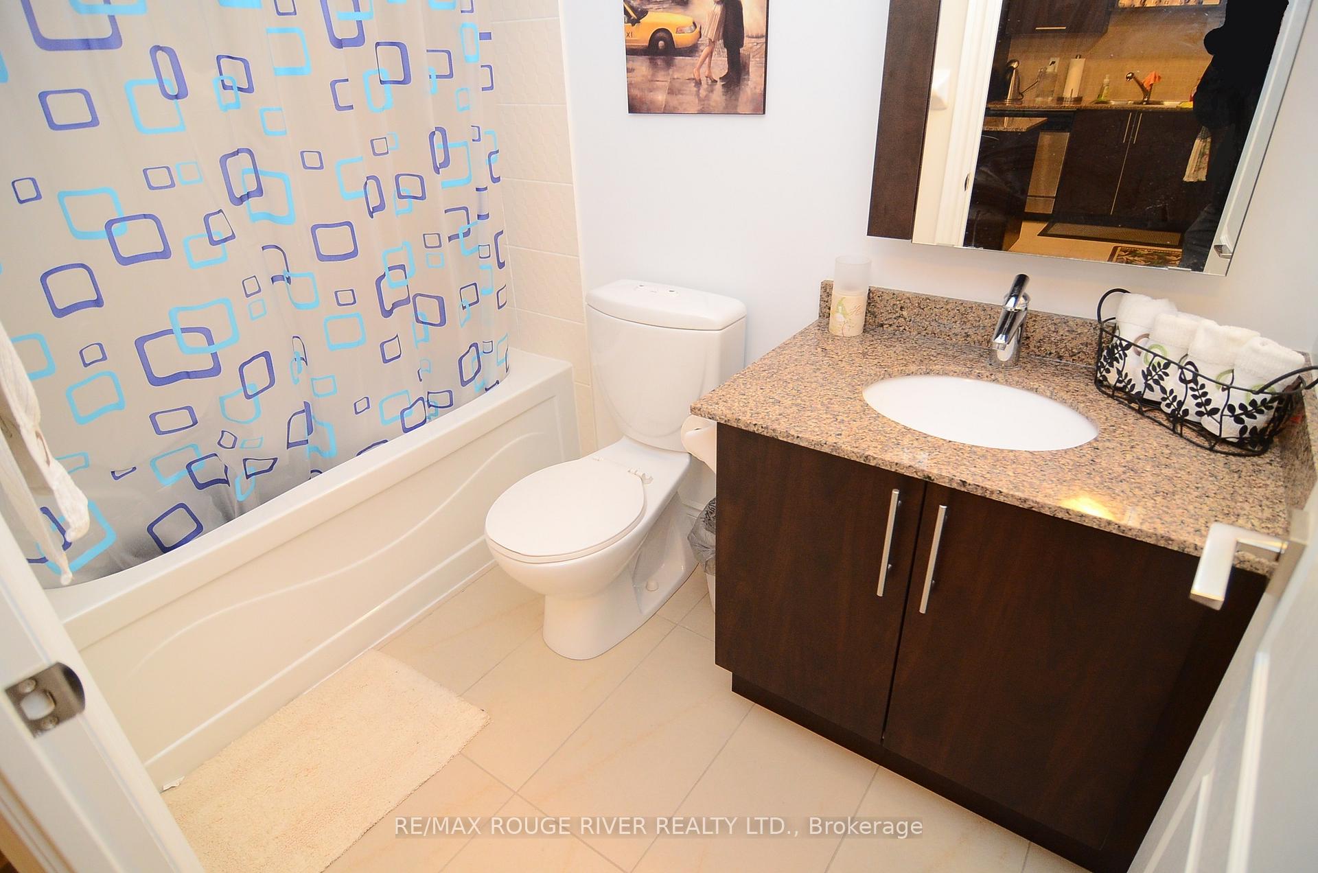 Photo 14 of Unit 308, 60 South Town Centre Boulevard, Markham, Unionville — HOMEH