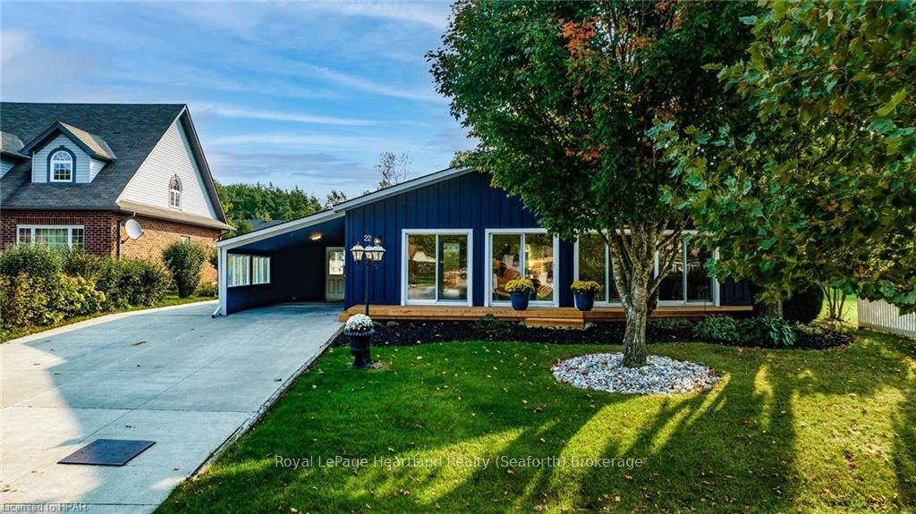 Photo 1 of 22 Hamilton Street, Bluewater, Bayfield — HOMEH