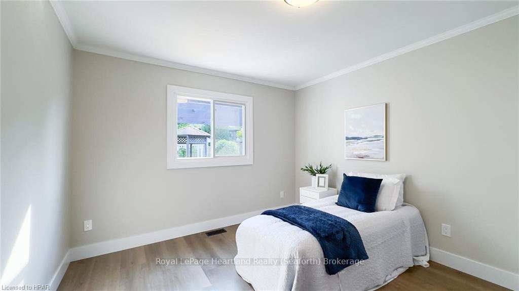 Photo 22 of 22 Hamilton Street, Bluewater, Bayfield — HOMEH