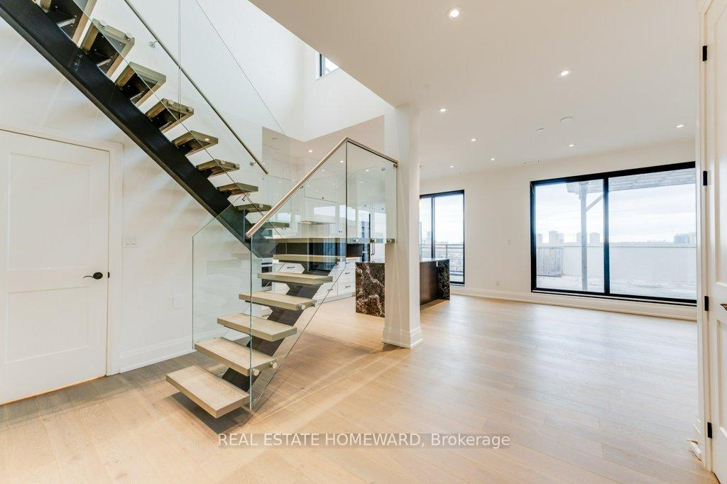 Photo 4 of Unit PH 5, 365 Beech Avenue, Toronto, The Beaches — HOMEH