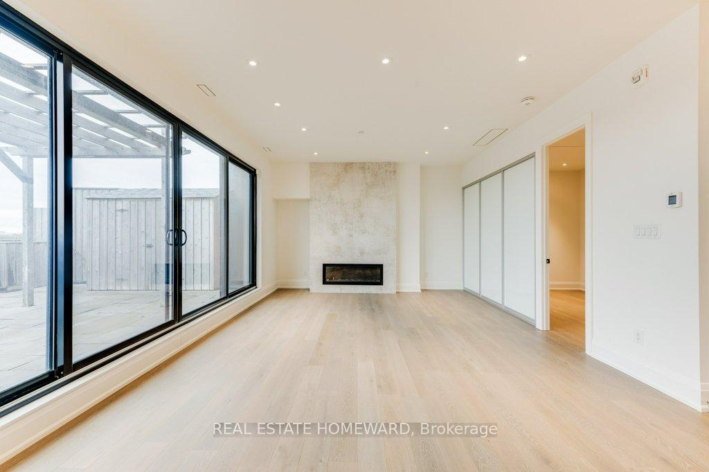 Photo 9 of Unit PH 5, 365 Beech Avenue, Toronto, The Beaches — HOMEH