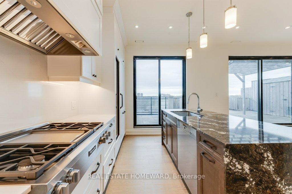 Photo 15 of Unit PH 5, 365 Beech Avenue, Toronto, The Beaches — HOMEH