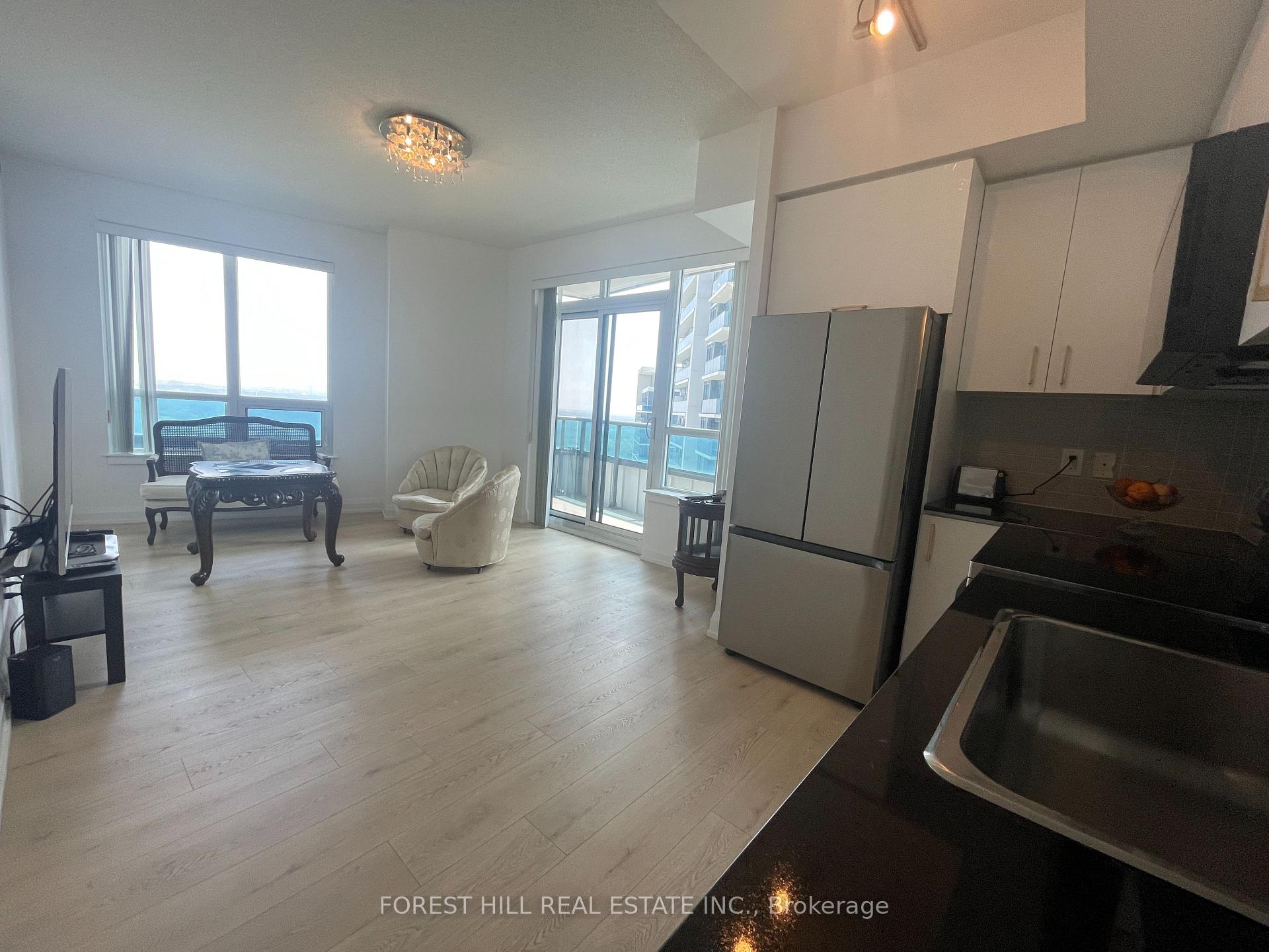 Photo 14 of Unit 1701, 7171 Yonge Street, Markham, Thornhill — HOMEH