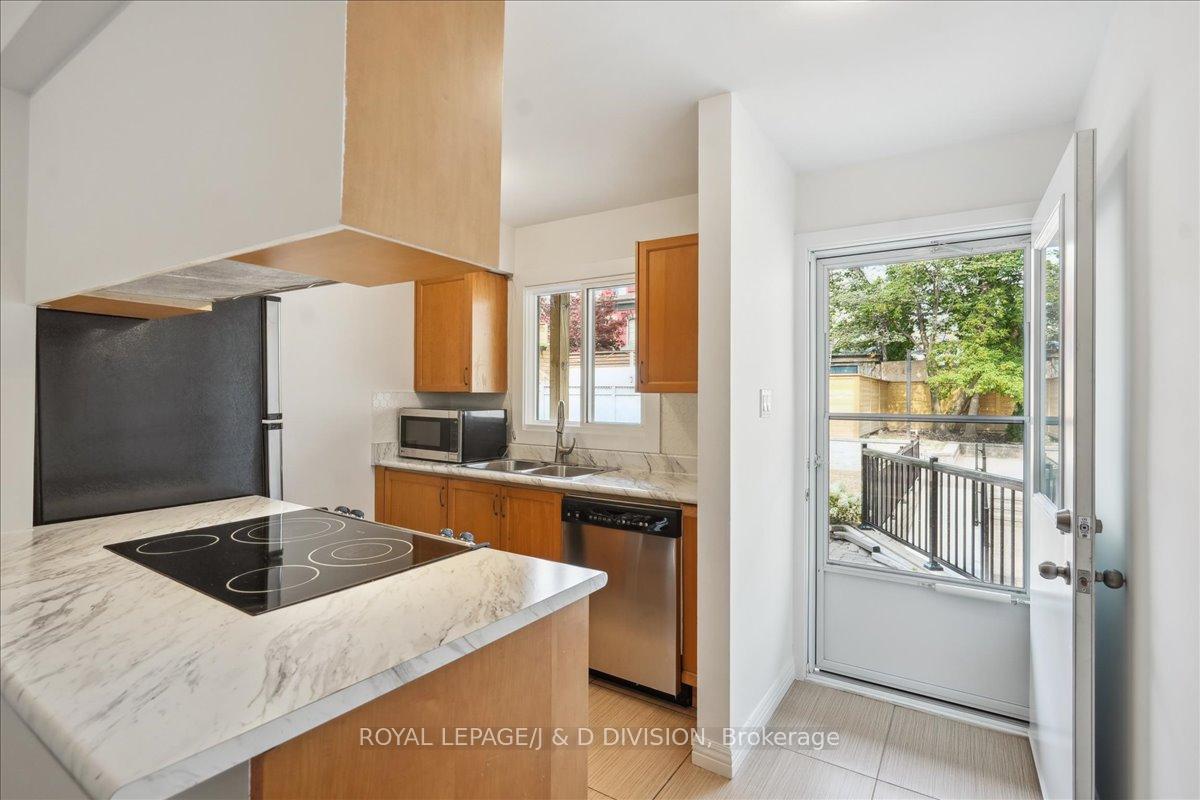Photo 6 of Unit Th#10, 1209 Queen Street, Toronto, South Riverdale — HOMEH