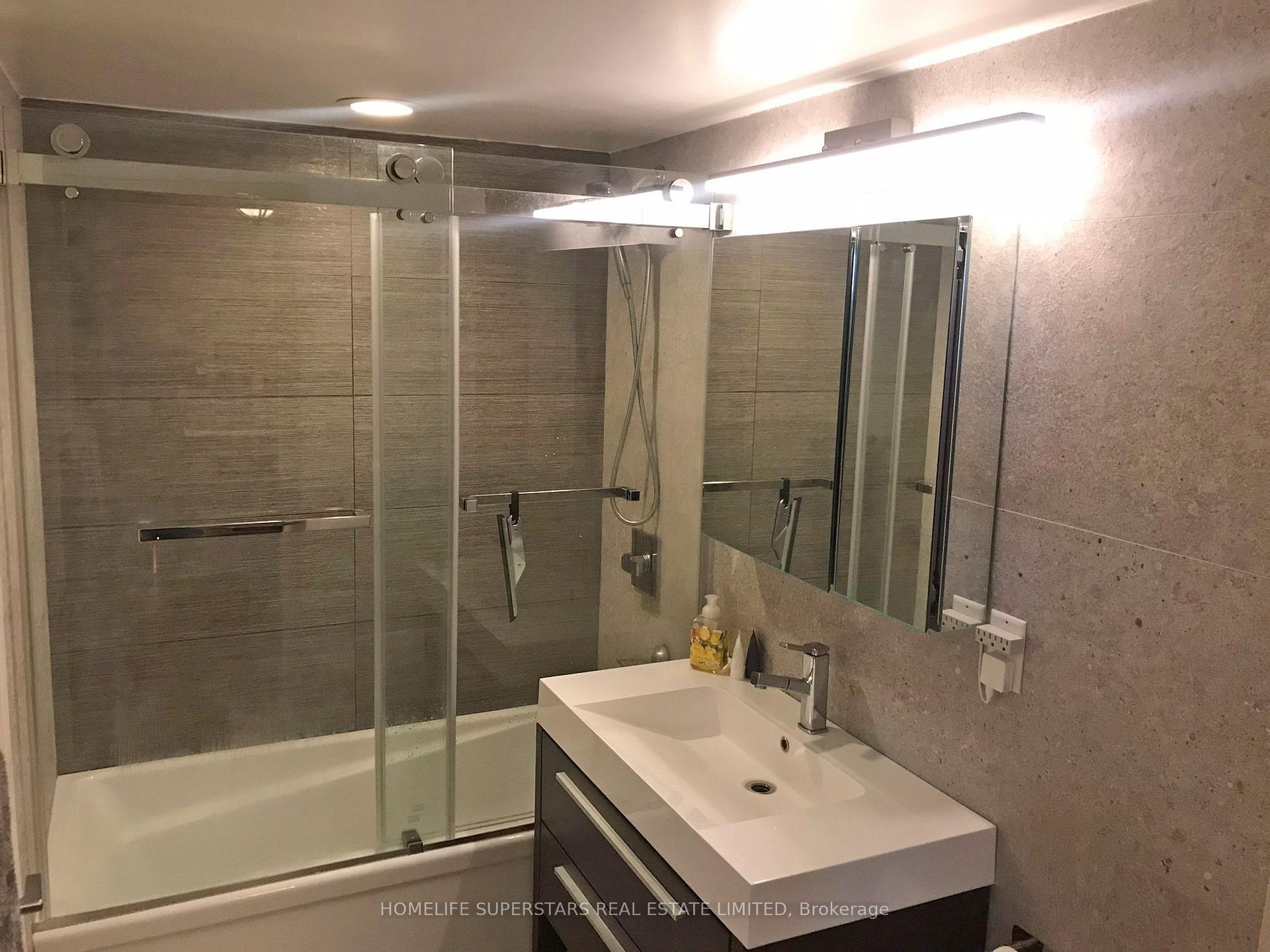 Photo 4 of Unit 609, 76 Shuter Street, Toronto, Church-Yonge Corridor — HOMEH