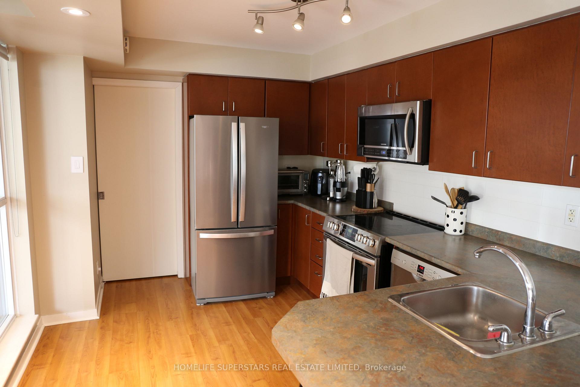 Photo 8 of Unit 609, 76 Shuter Street, Toronto, Church-Yonge Corridor — HOMEH