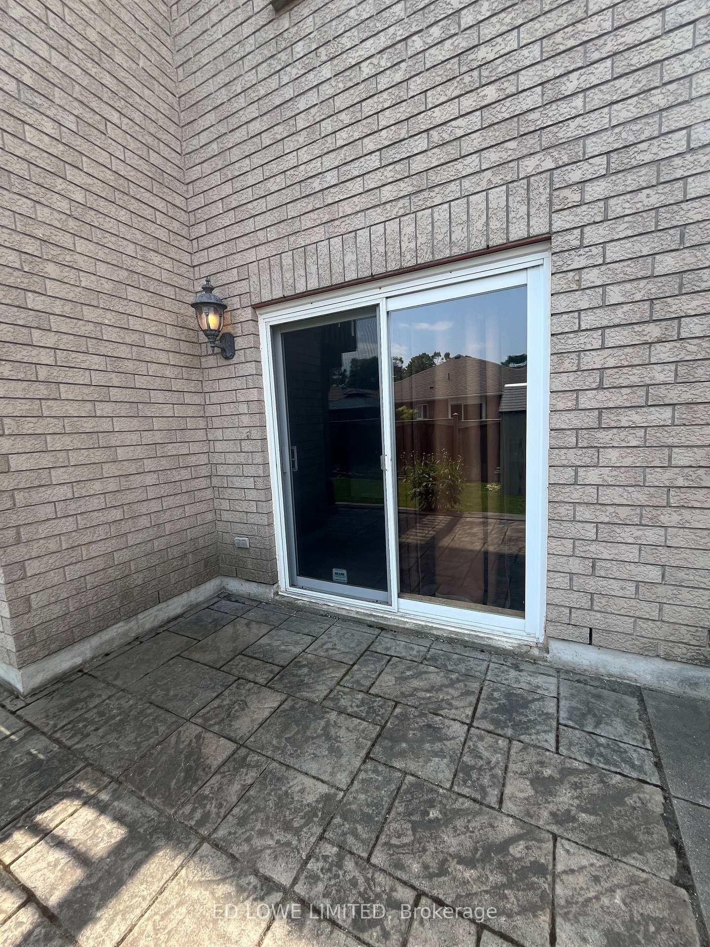 Photo 14 of Unit Basement, 165 Crompton Drive, Barrie, Little Lake — HOMEH