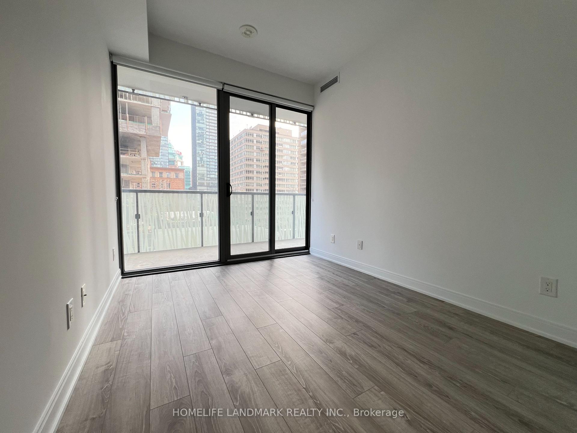 Photo 7 of Unit 403, 50 Charles Street E, Toronto, Church-Yonge Corridor — HOMEH
