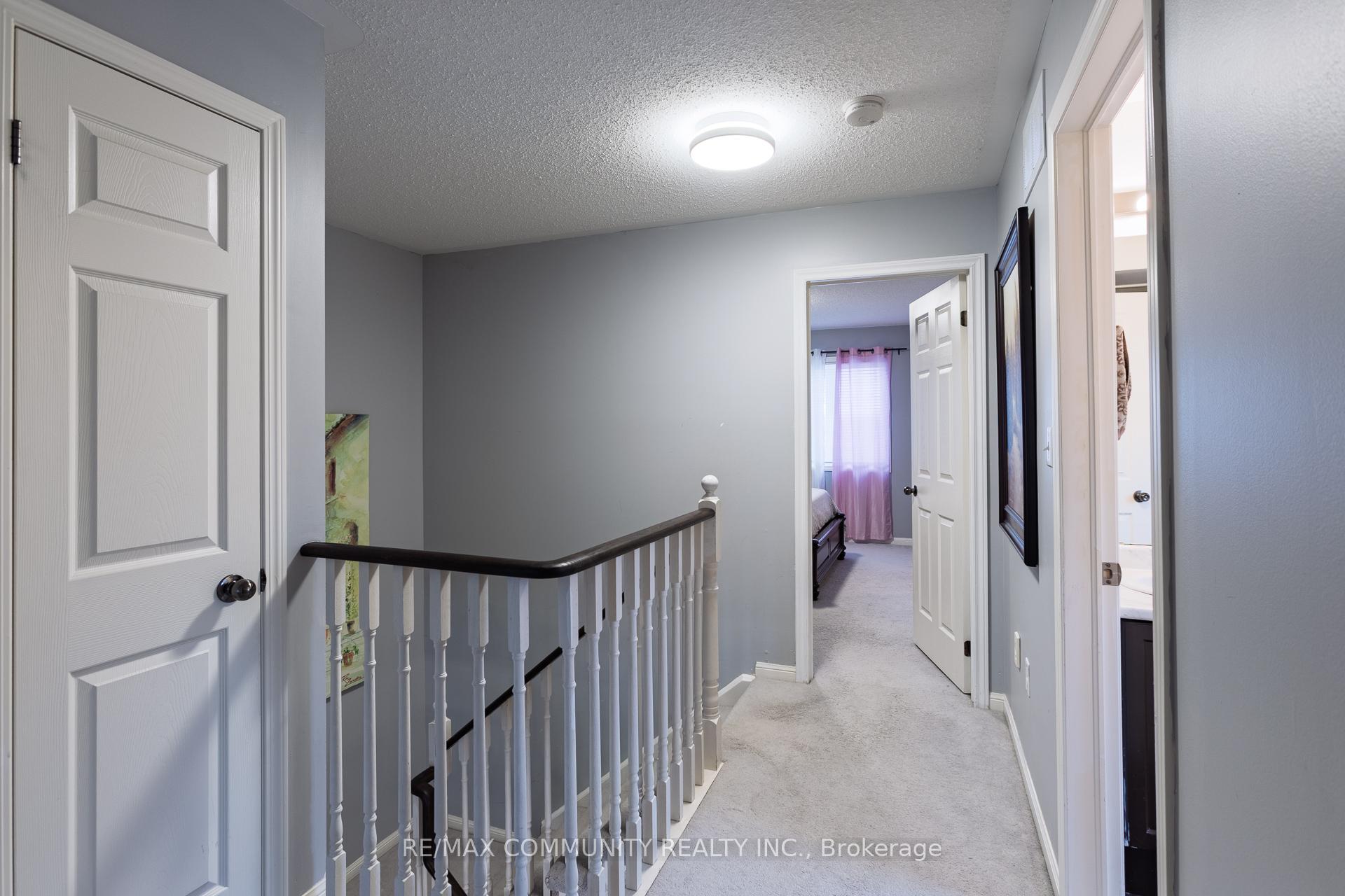 Photo 4 of 56 Farmstead Drive, Clarington, Bowmanville — HOMEH