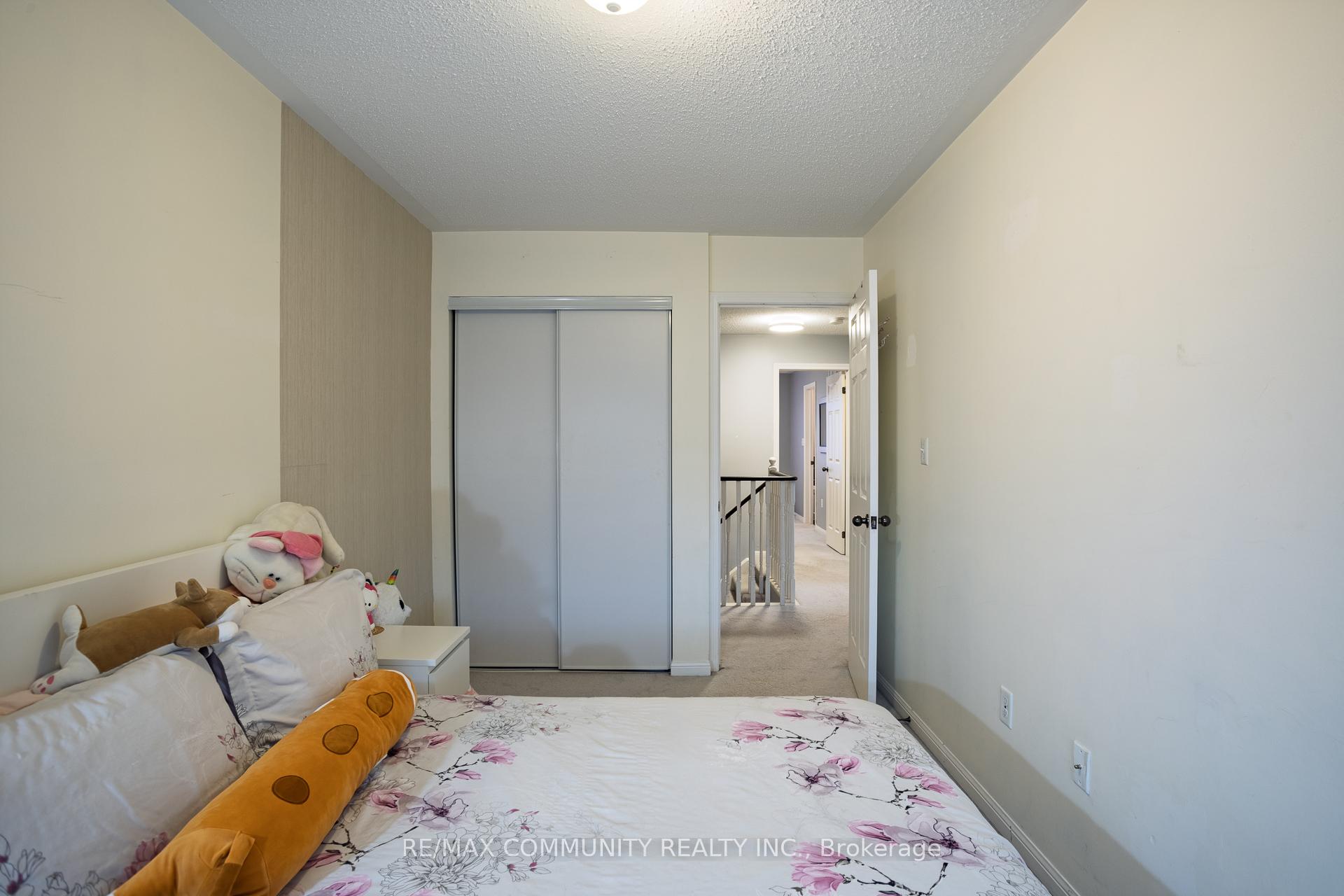 Photo 21 of 56 Farmstead Drive, Clarington, Bowmanville — HOMEH