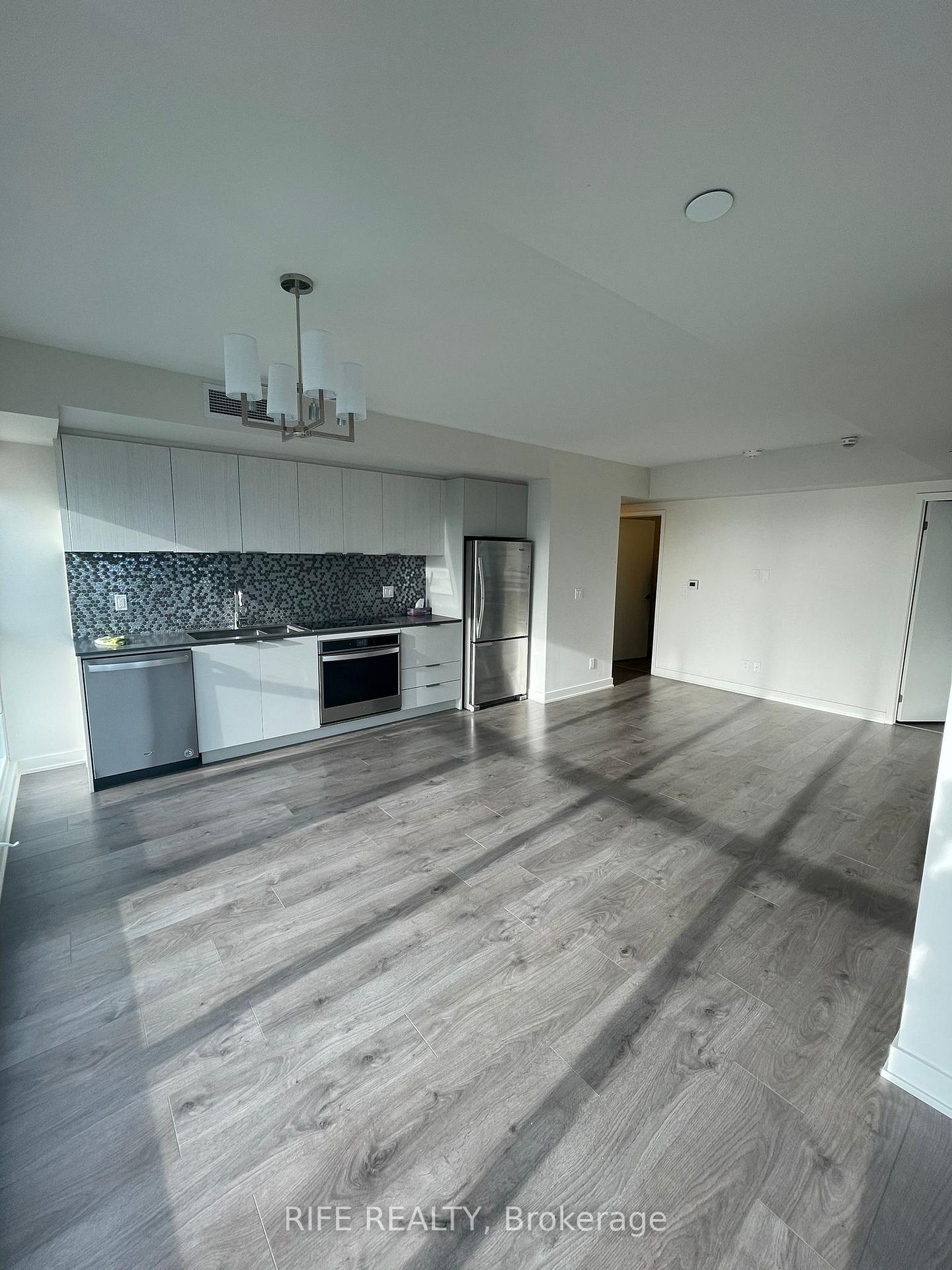 Photo 3 of Unit 2011, 2 Sonic Way, Toronto, Flemingdon Park — HOMEH