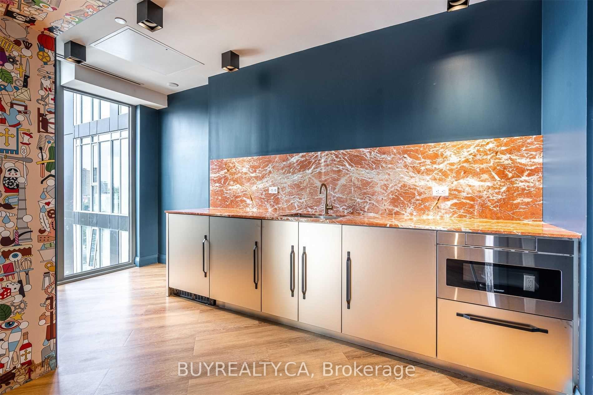 Photo 5 of Unit 1705, 15 Baseball Place S, Toronto, South Riverdale — HOMEH