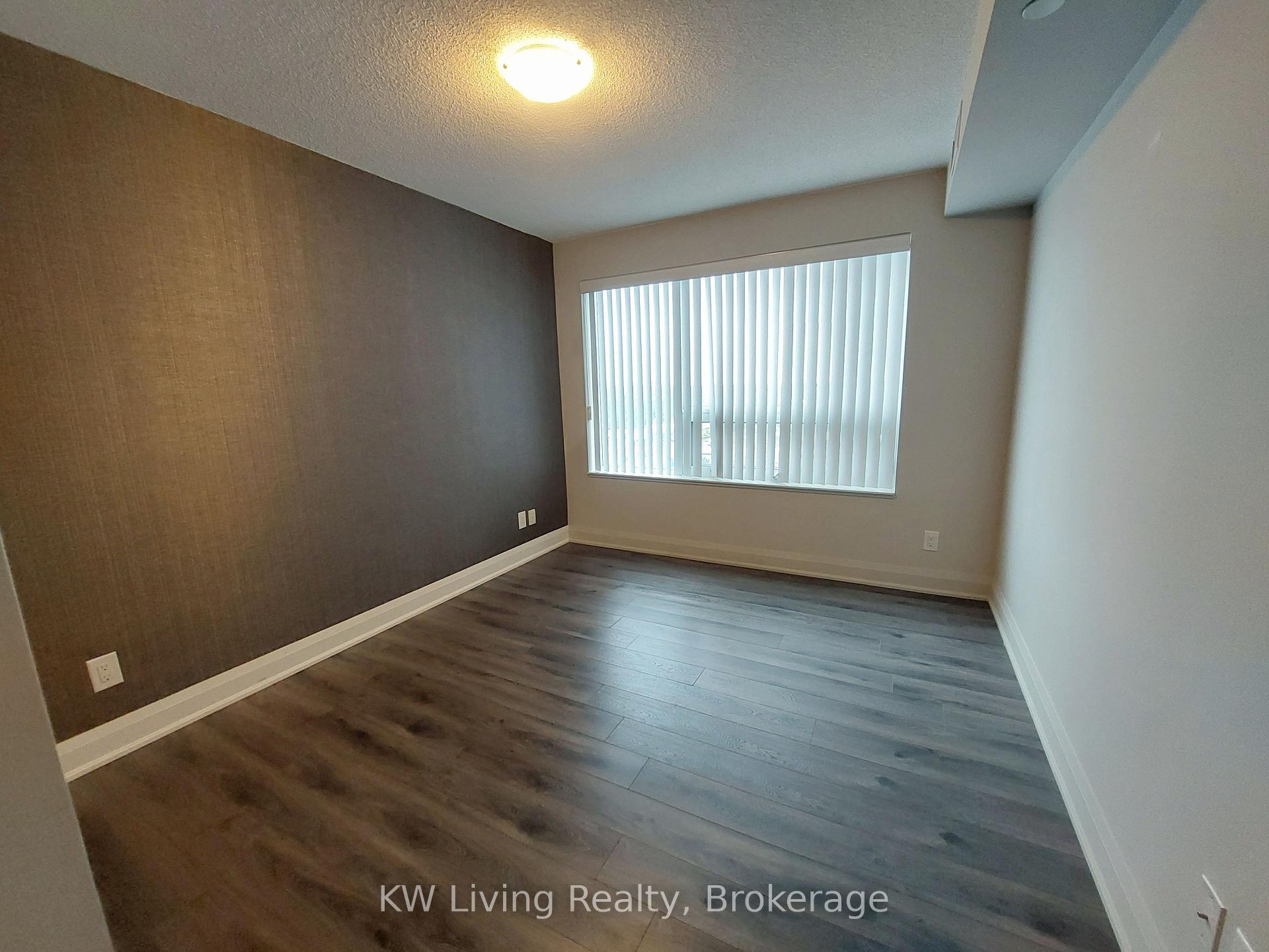 Photo 6 of Unit 1802, 1 Uptown Drive, Markham, Unionville — HOMEH