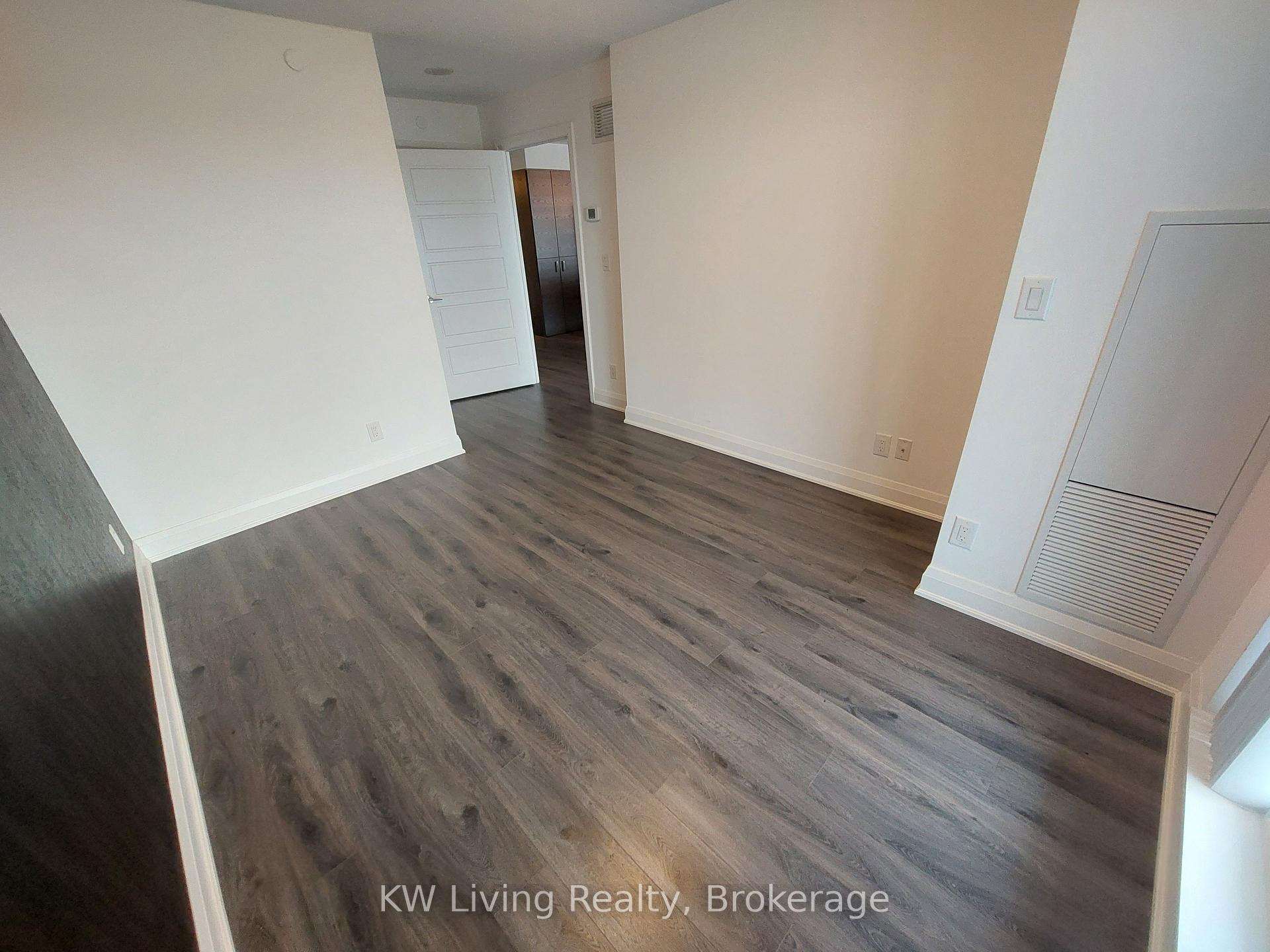 Photo 7 of Unit 1802, 1 Uptown Drive, Markham, Unionville — HOMEH