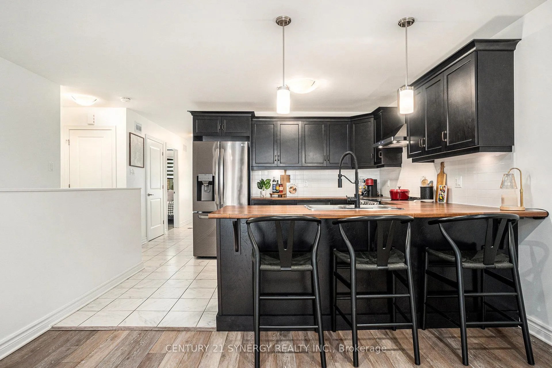 Photo 10 of 110 Seabert Drive, Arnprior — HOMEH