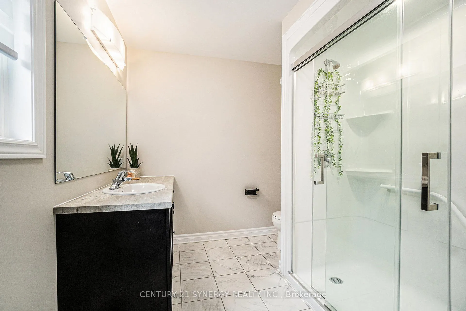Photo 16 of 110 Seabert Drive, Arnprior — HOMEH