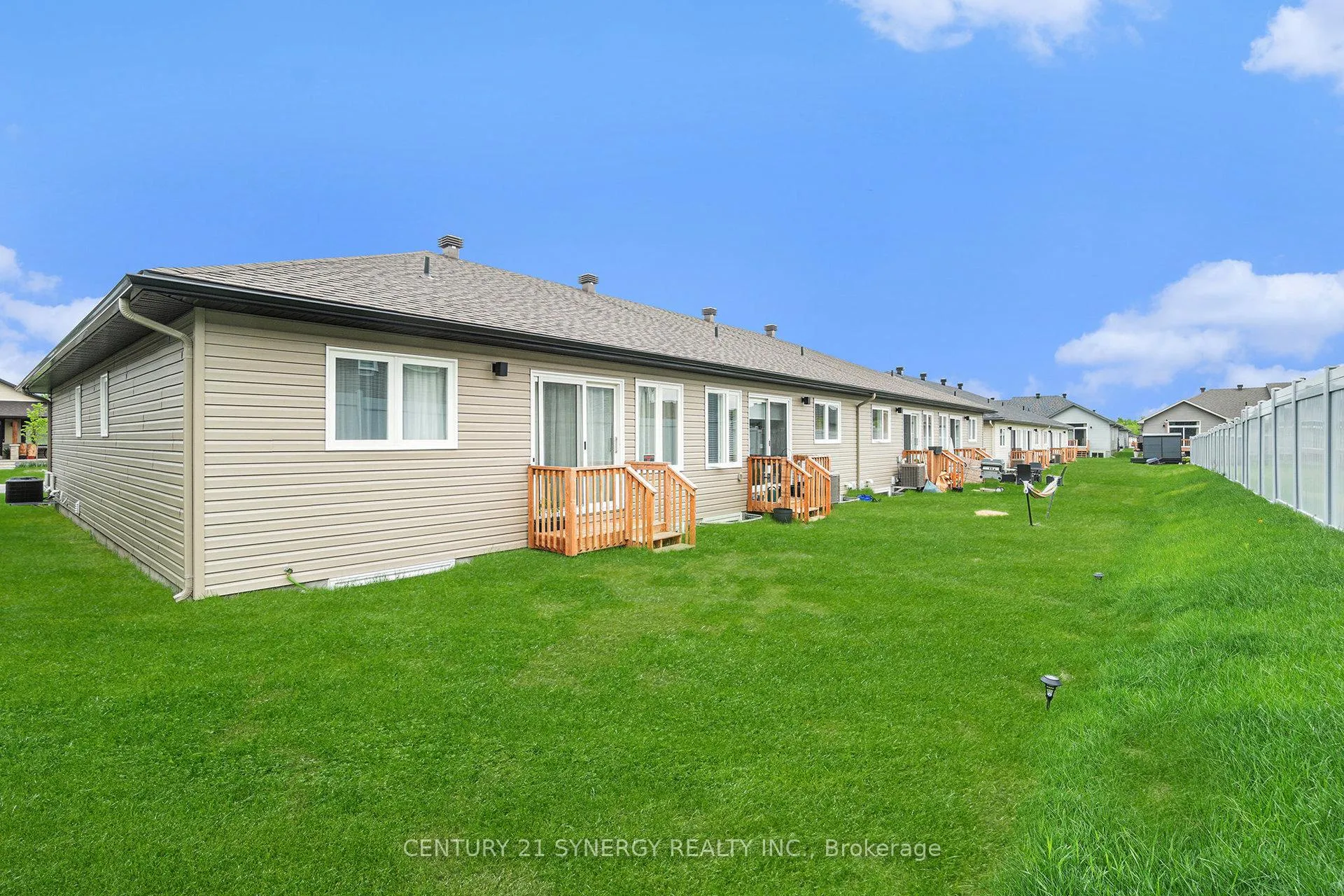 Photo 30 of 110 Seabert Drive, Arnprior — HOMEH