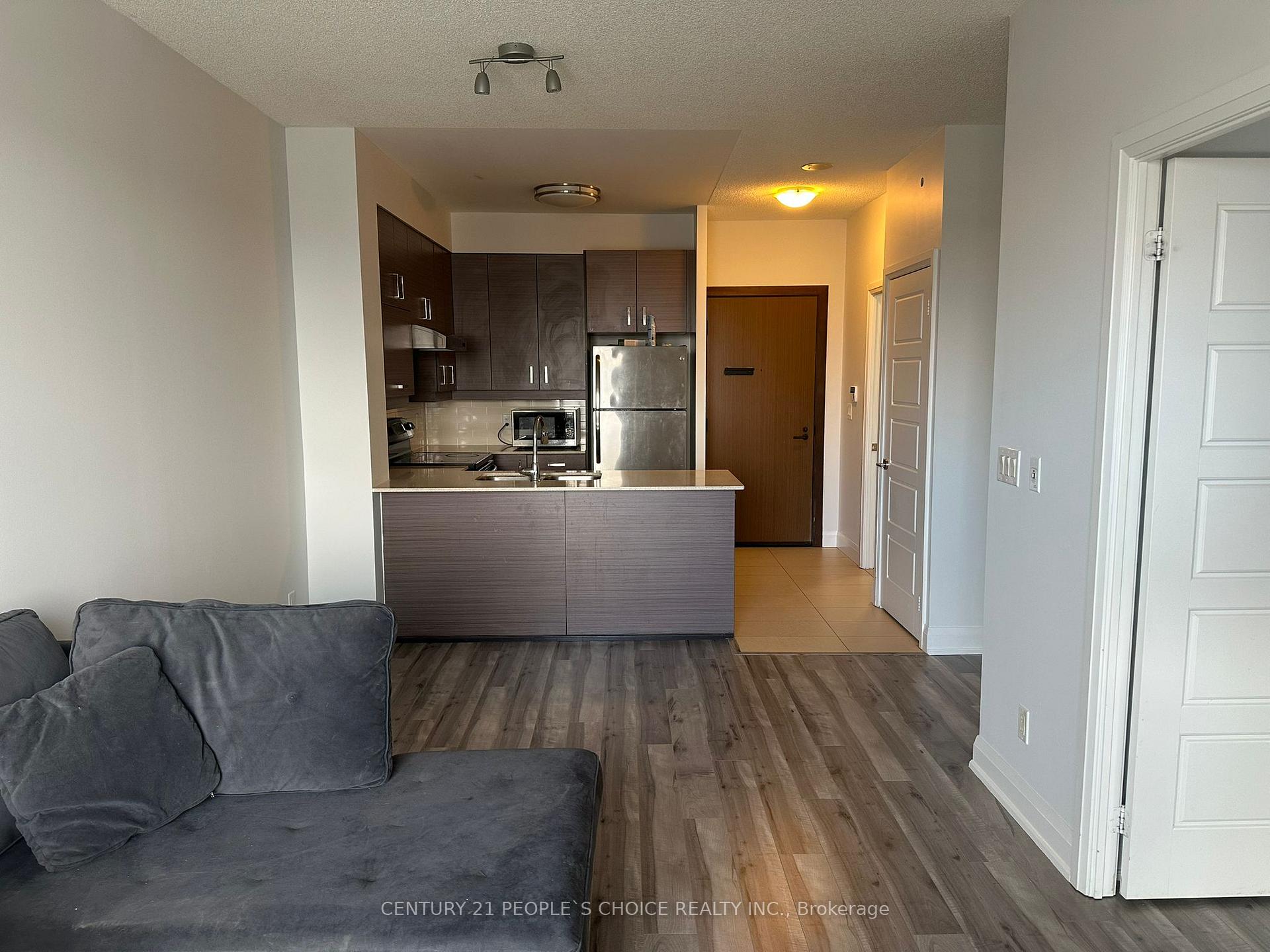 Photo 2 of Unit 625, 8228 Birchmount Road, Markham, Unionville — HOMEH