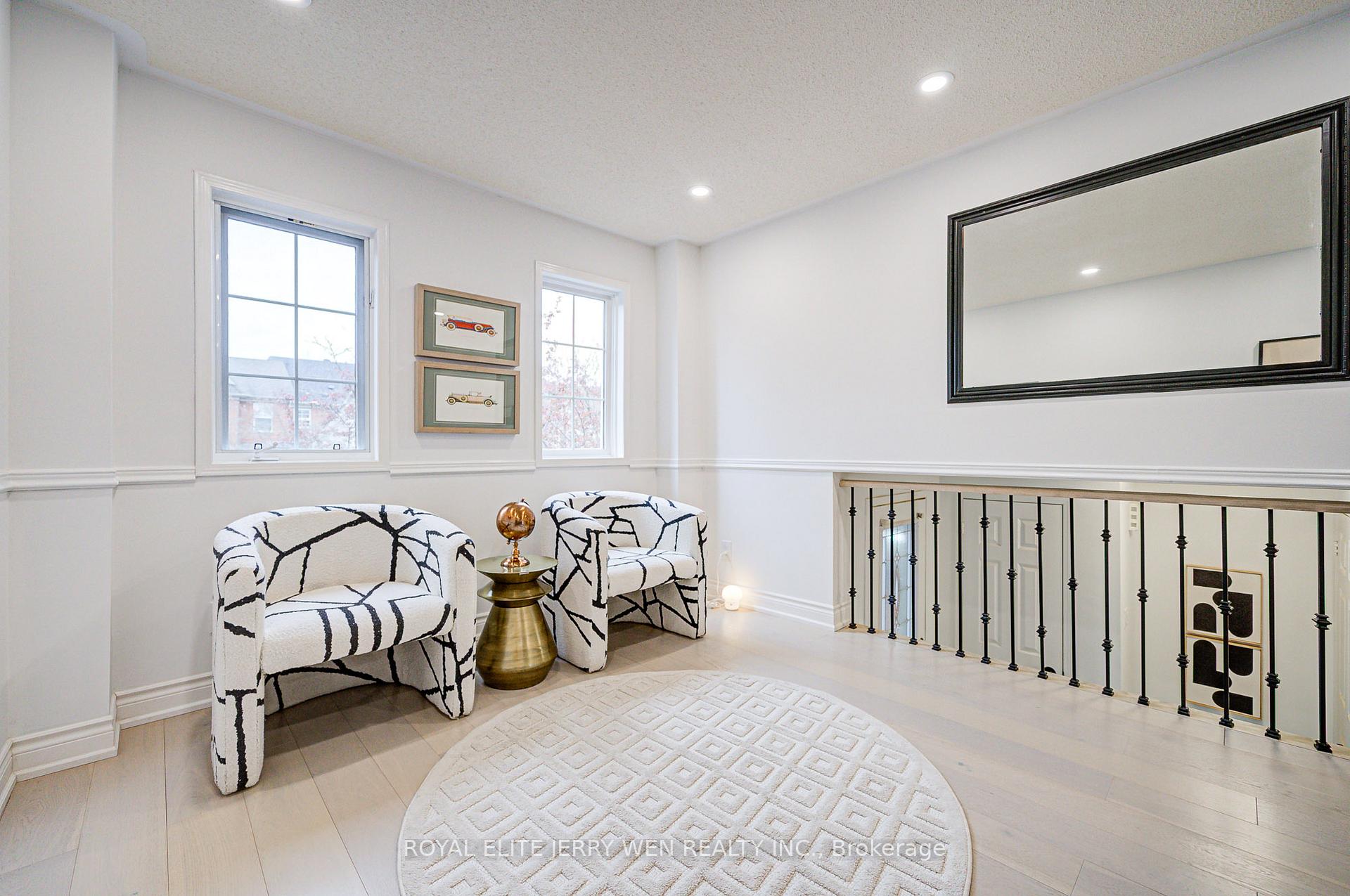 Photo 2 of 112 Mugford Road, Aurora, Bayview Wellington — HOMEH
