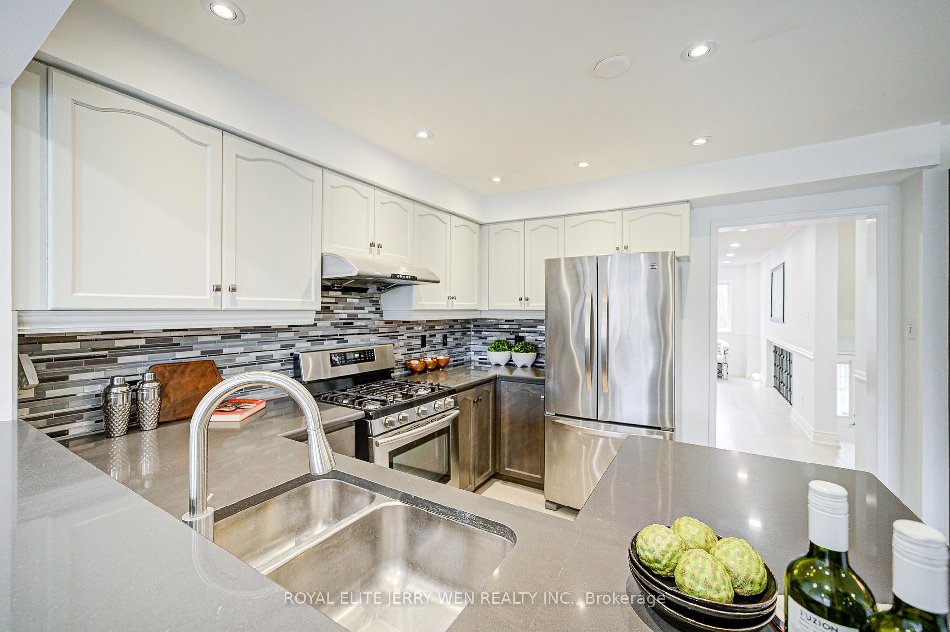 Photo 11 of 112 Mugford Road, Aurora, Bayview Wellington — HOMEH