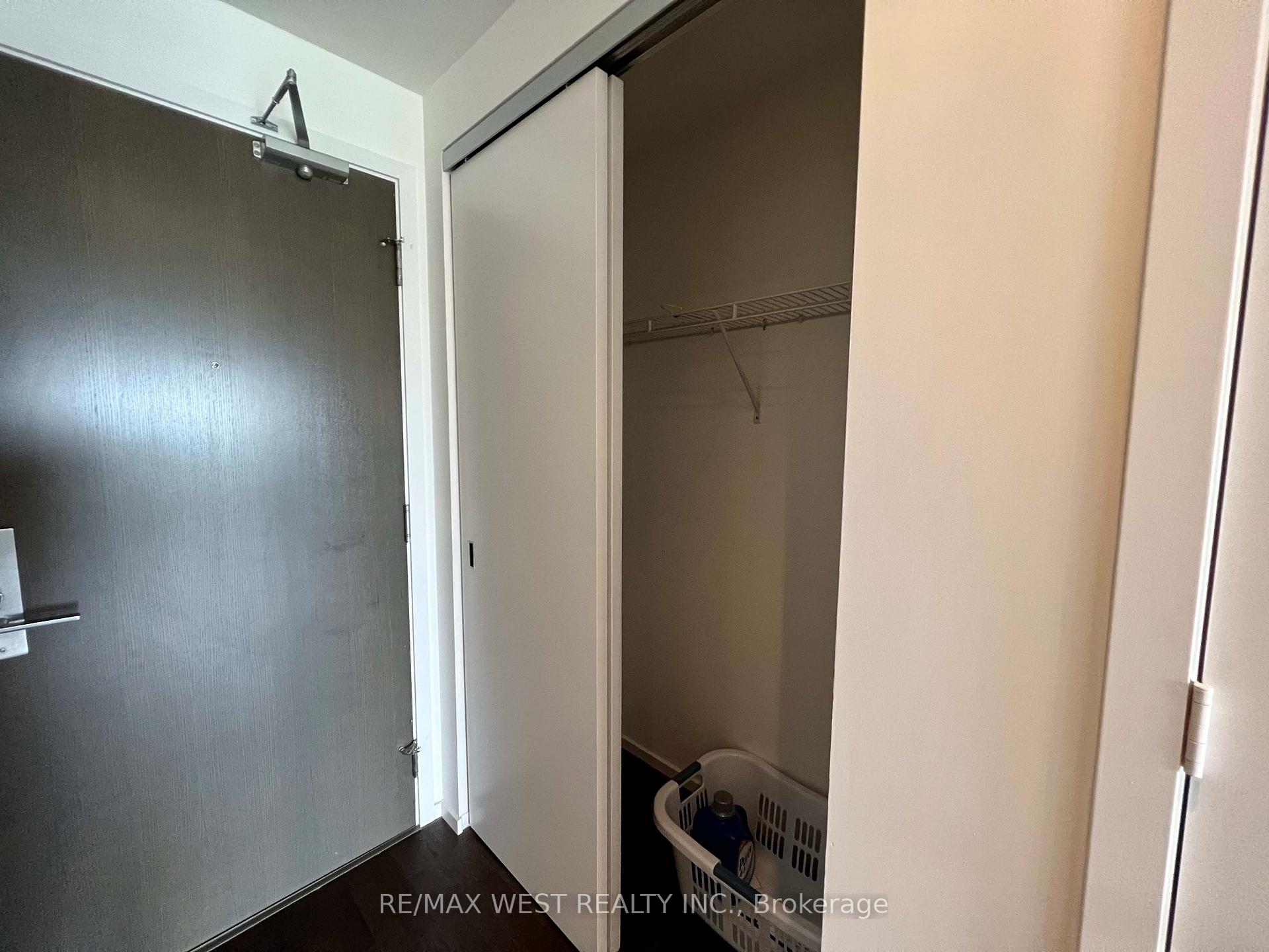 Photo 6 of Unit 1907, 101 Charles Street E, Toronto, Church-Yonge Corridor — HOMEH