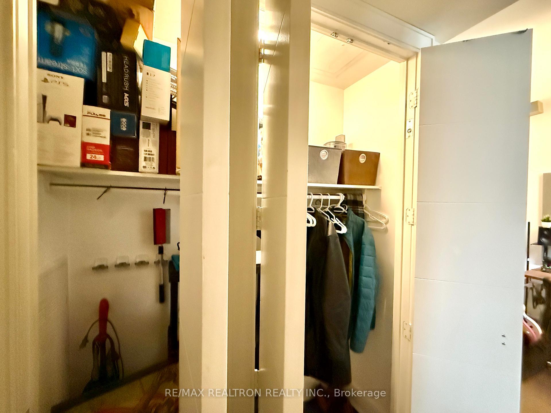 Photo 9 of Unit 324, 39 Queens Quay E, Toronto, Waterfront Communities — HOMEH