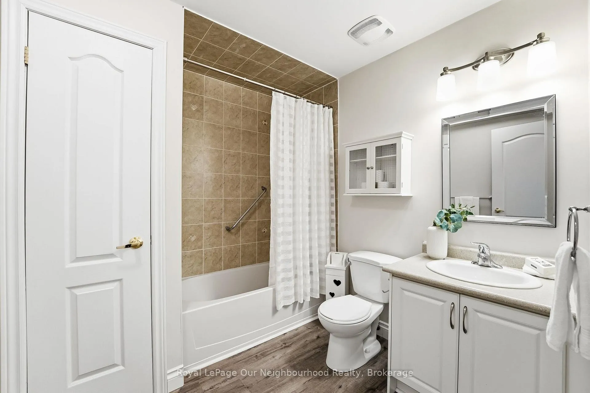 Photo 36 of 36 Florence Drive, Whitby, Taunton North — HOMEH