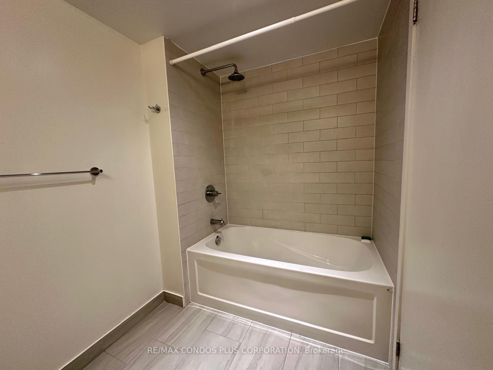 Photo 13 of Unit N1904, 6 Sonic Way, Toronto, Flemingdon Park — HOMEH