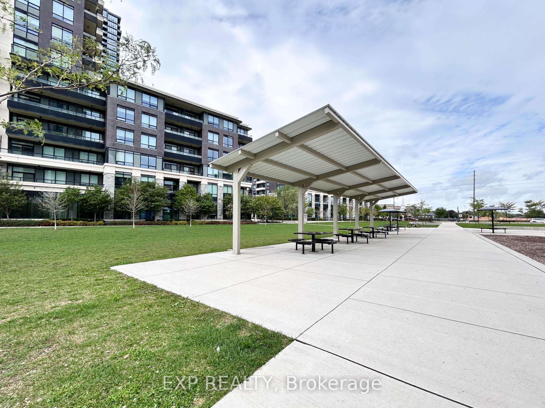 Photo 14 of Unit 705, 15 Water Walk Drive, Markham, Unionville — HOMEH