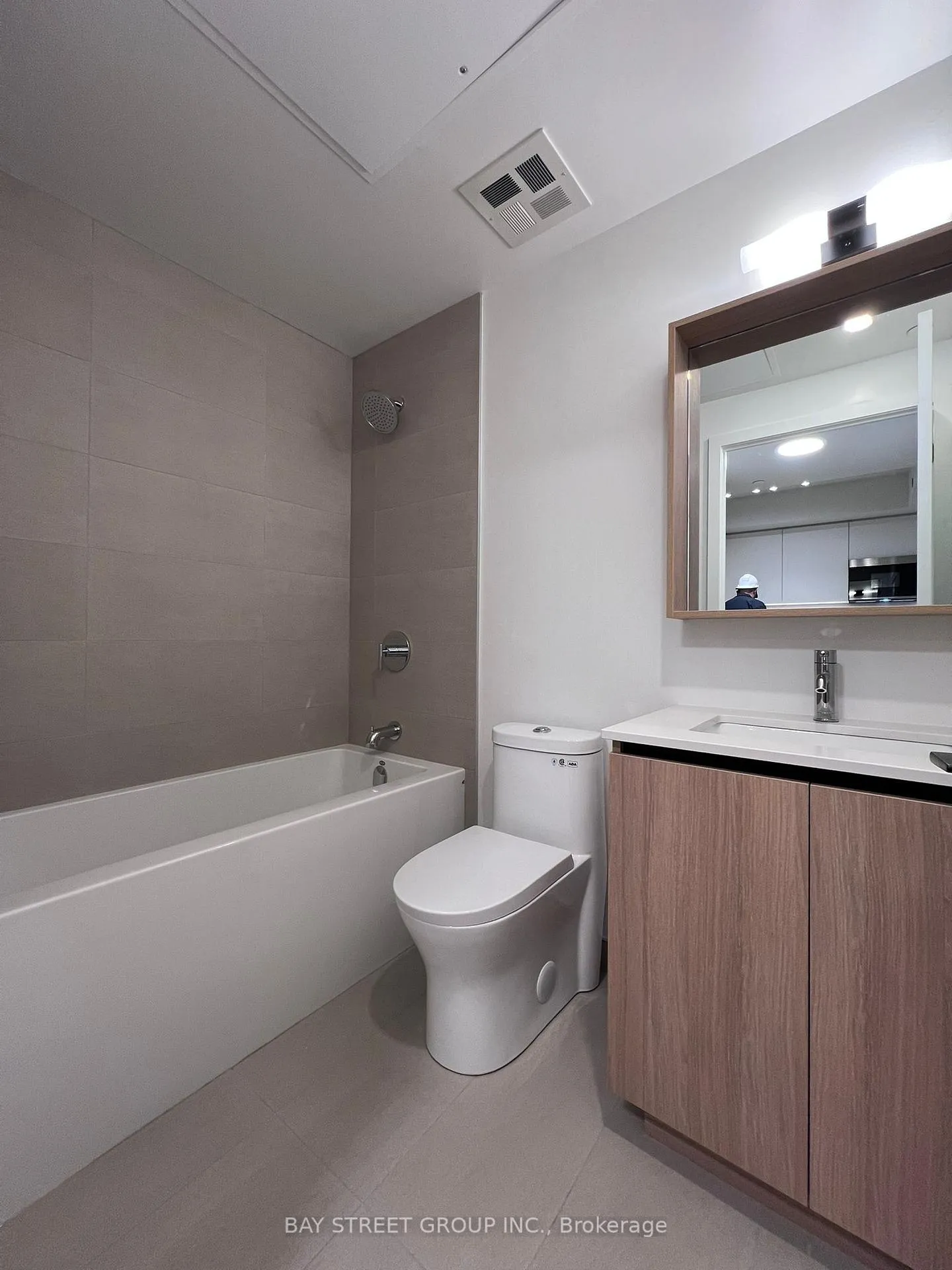 Photo 11 of Unit 915, 35 Parliament Street E, Toronto, Waterfront Communities — HOMEH