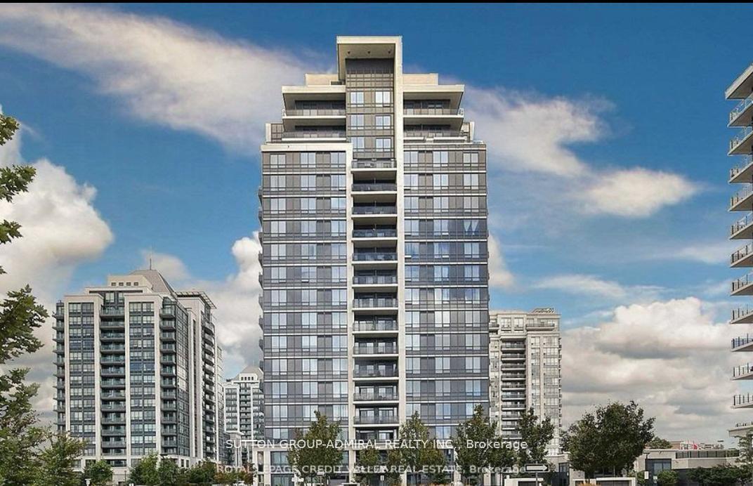 Front of Unit 408, 75 North Park Road