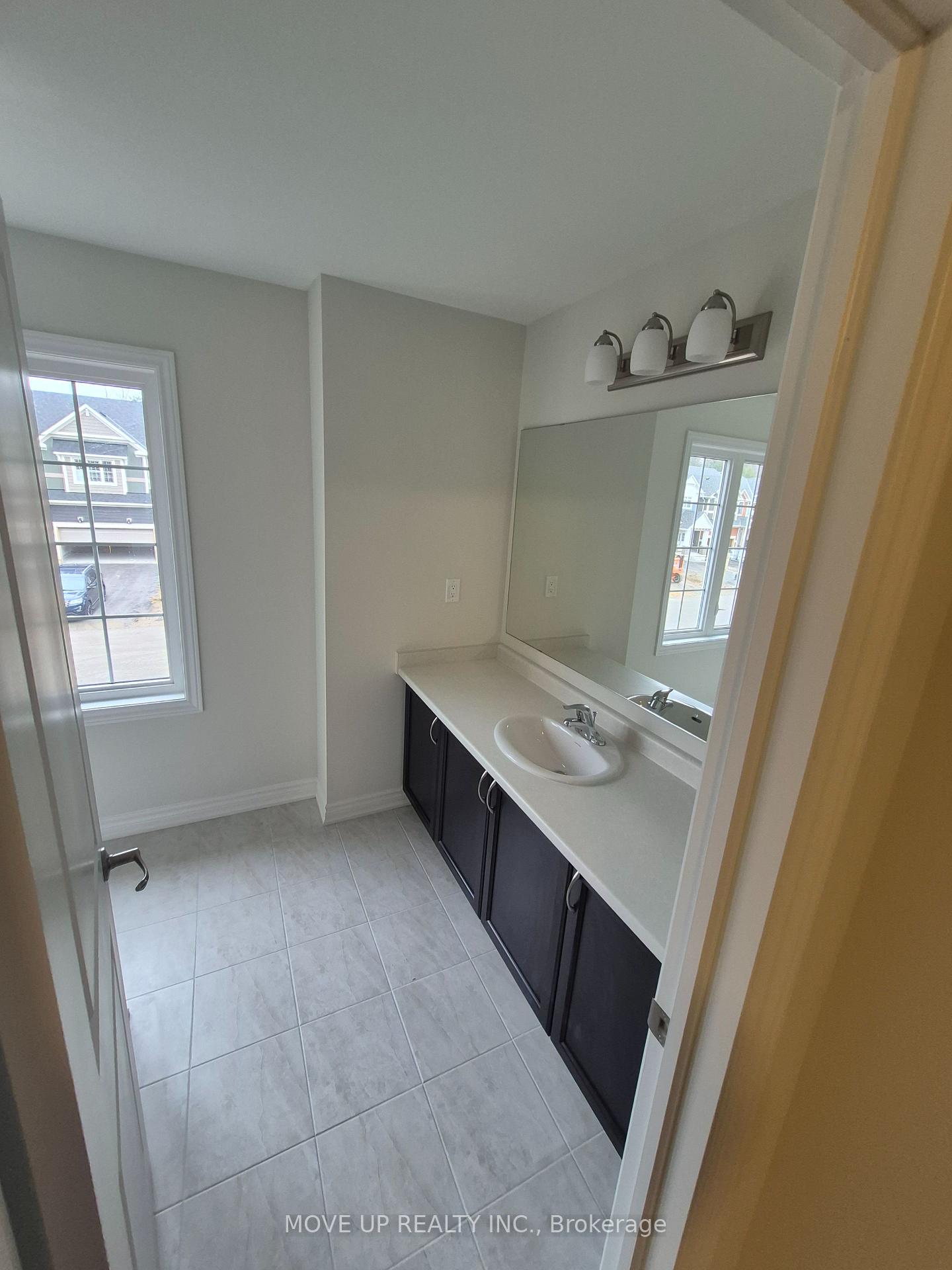 Photo 2 of 280 Mceachern Lane N, Gravenhurst, Muskoka (S) — HOMEH